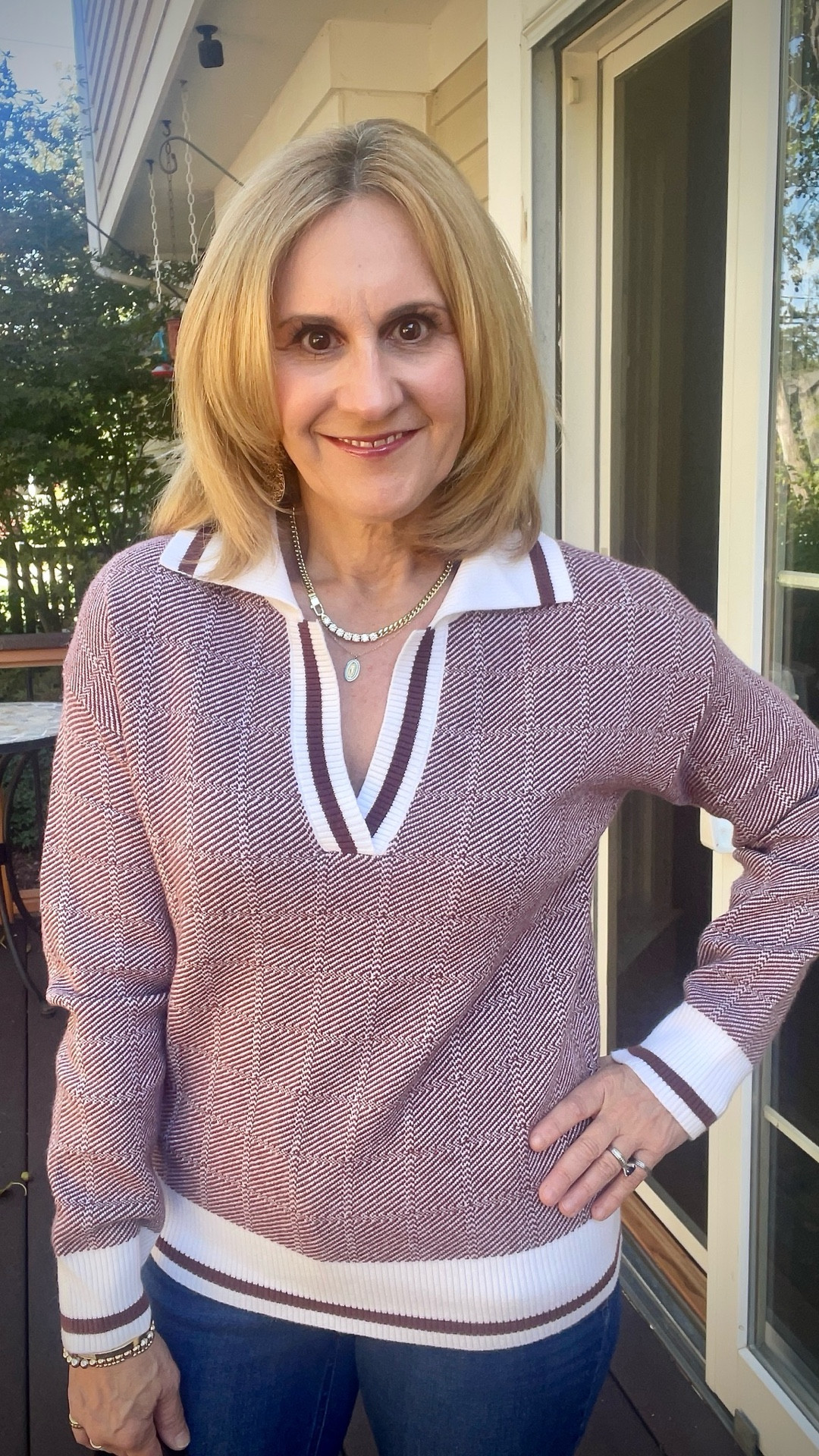 Two cozy chic sweaters from Amazon that you need in your wardrobe now! 🍁

#LTKFindsUnder50 #LTKStyleTip #LTKOver40