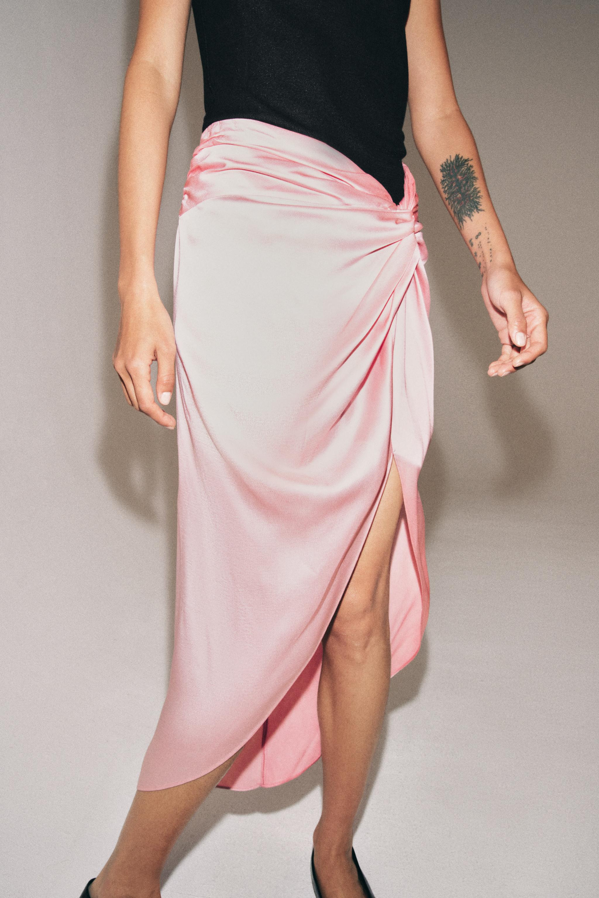 ZARA WOMAN COLLECTIONMidi skirt with a mid-rise waist. Draped front detail. Front slit at hem. Ba... | Zara US