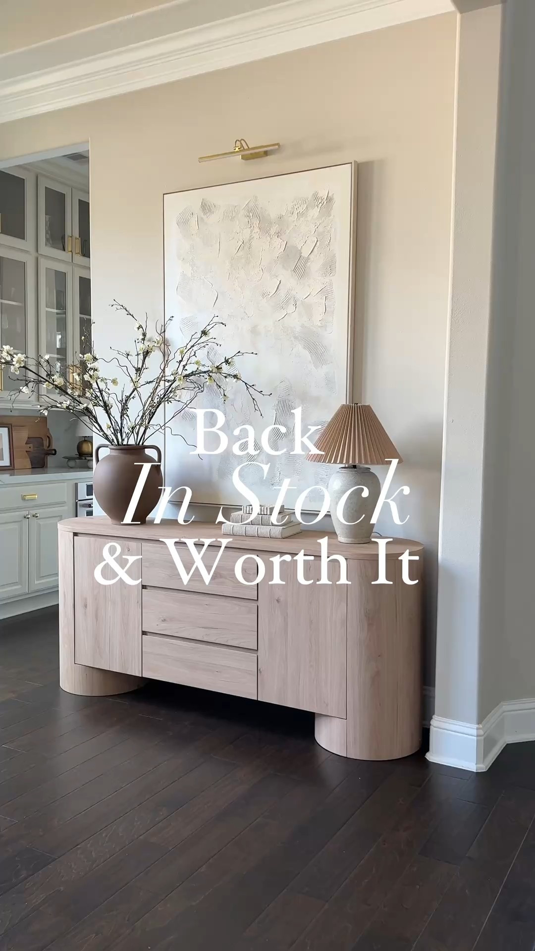 yes, they’re finally back in stock.
Neutral, timeless, affordable, and actually lived-in over here. Linked before they sell out (again). Amazon home decor restocks you love 🤍
These neutral, modern pieces are styled throughout my home and are finally back in stock.
Affordable Amazon home finds, fast shipping, and easy ways to elevate your space with a cozy, timeless look.
Linked for easy shopping.


Amazon home decor, Amazon restock, neutral home decor, affordable home finds, modern organic decor, designer look for less, living room decor, bedroom decor

#LTKstorytime #LTKHome