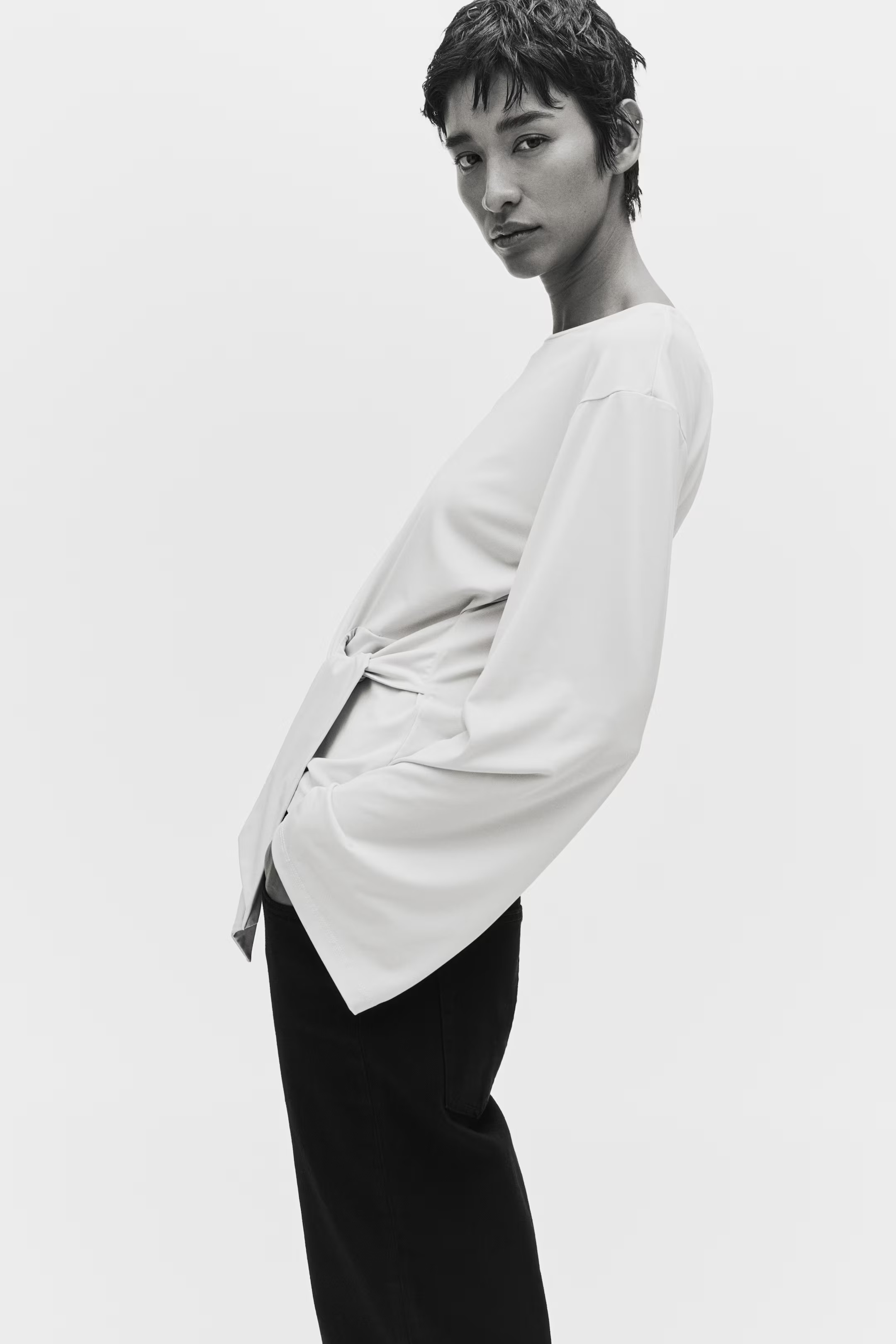 Tie-detail top | H&M (UK, MY, IN, SG, PH, TW, HK)