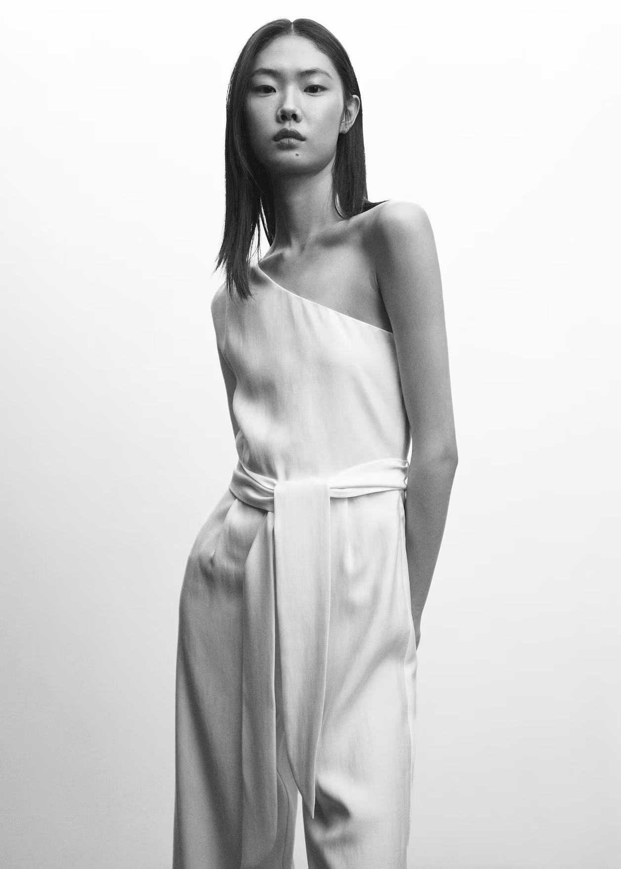 Asymmetric long jumpsuit | MANGO (US)