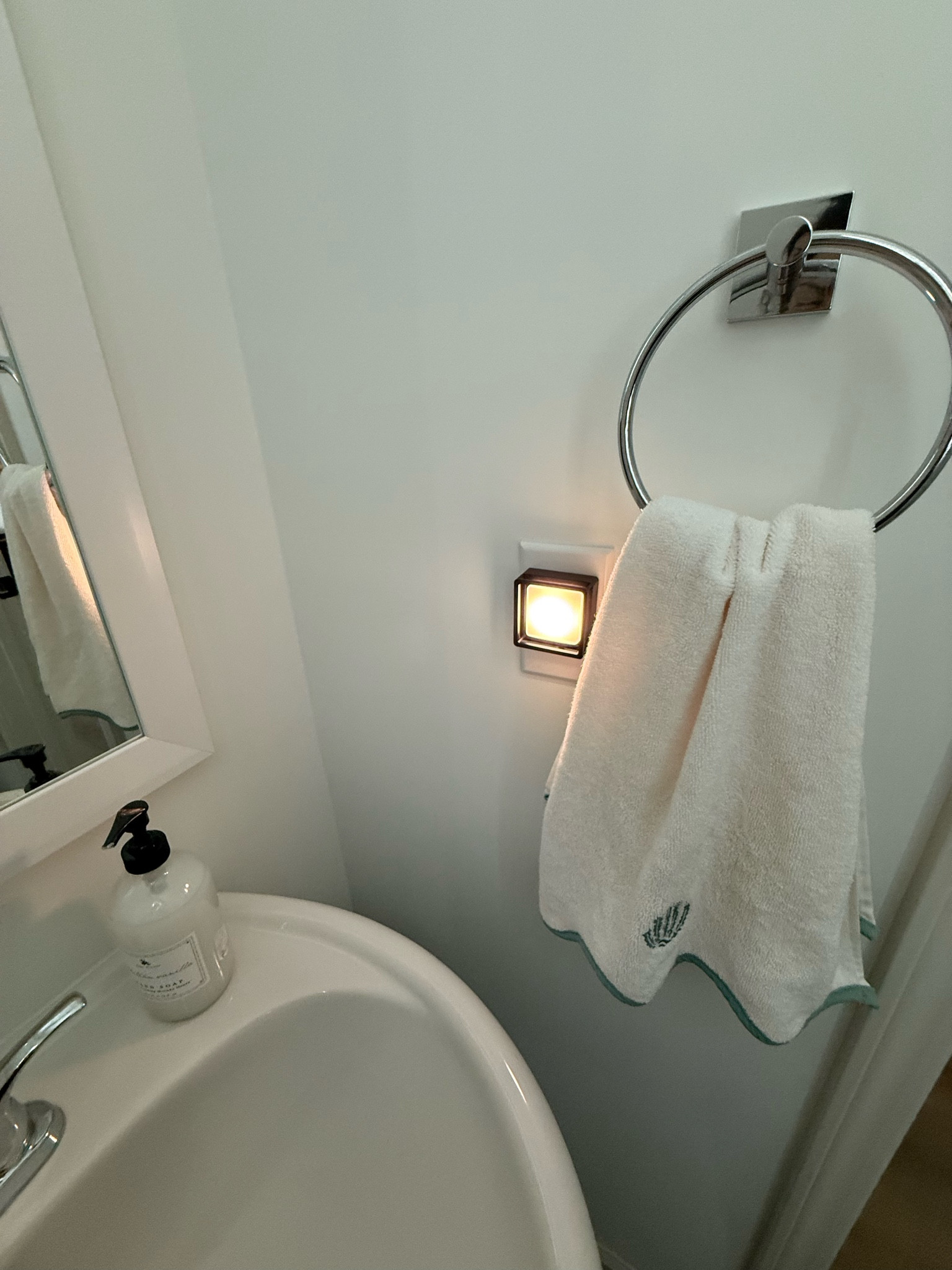 the best night lights from amazon!

#LTKHome