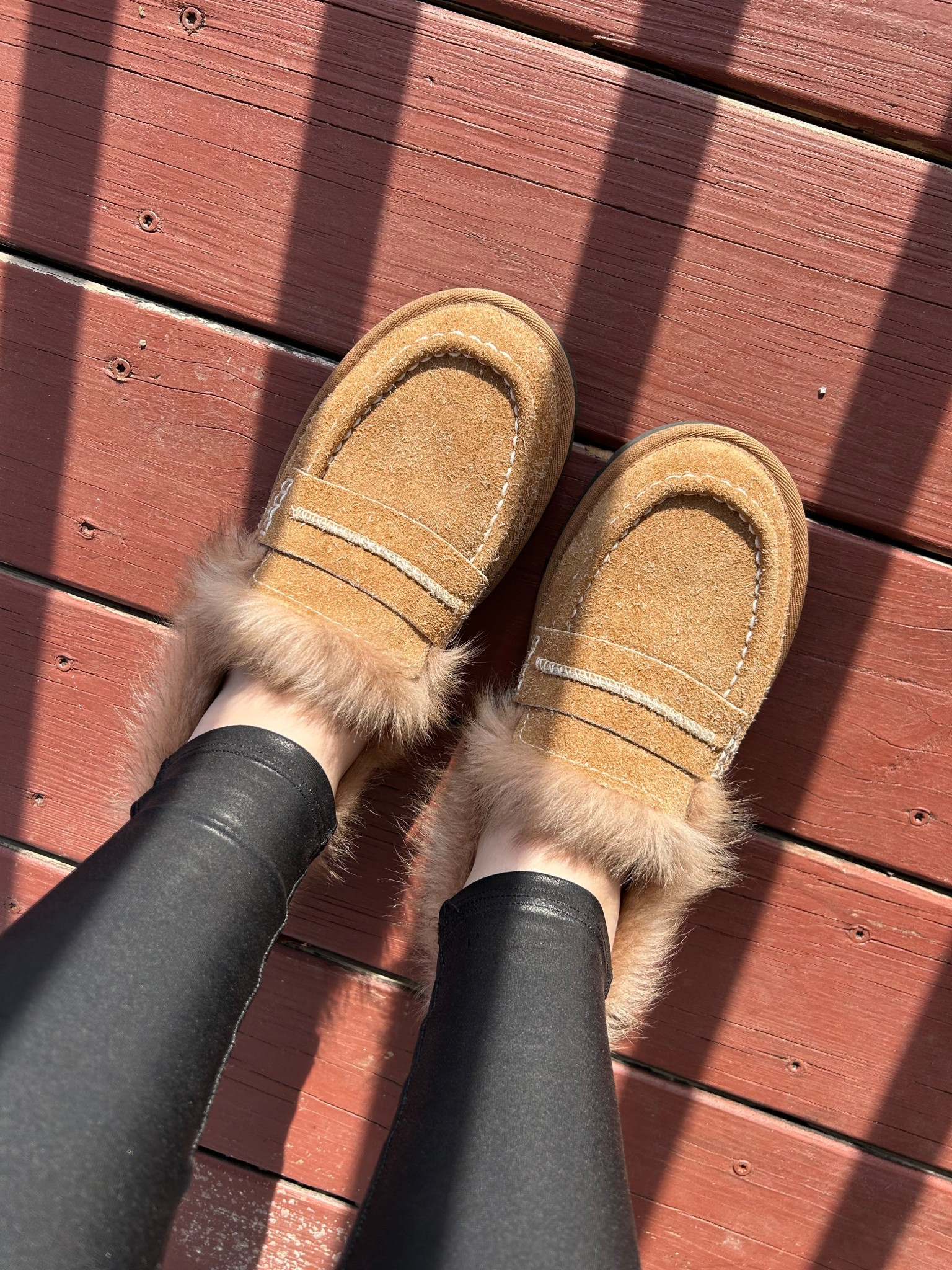 These loafers are so cute and warm! Perfect for on the go, office approved, and date night 

#LTKgrwm #LTKootd #LTKValentine