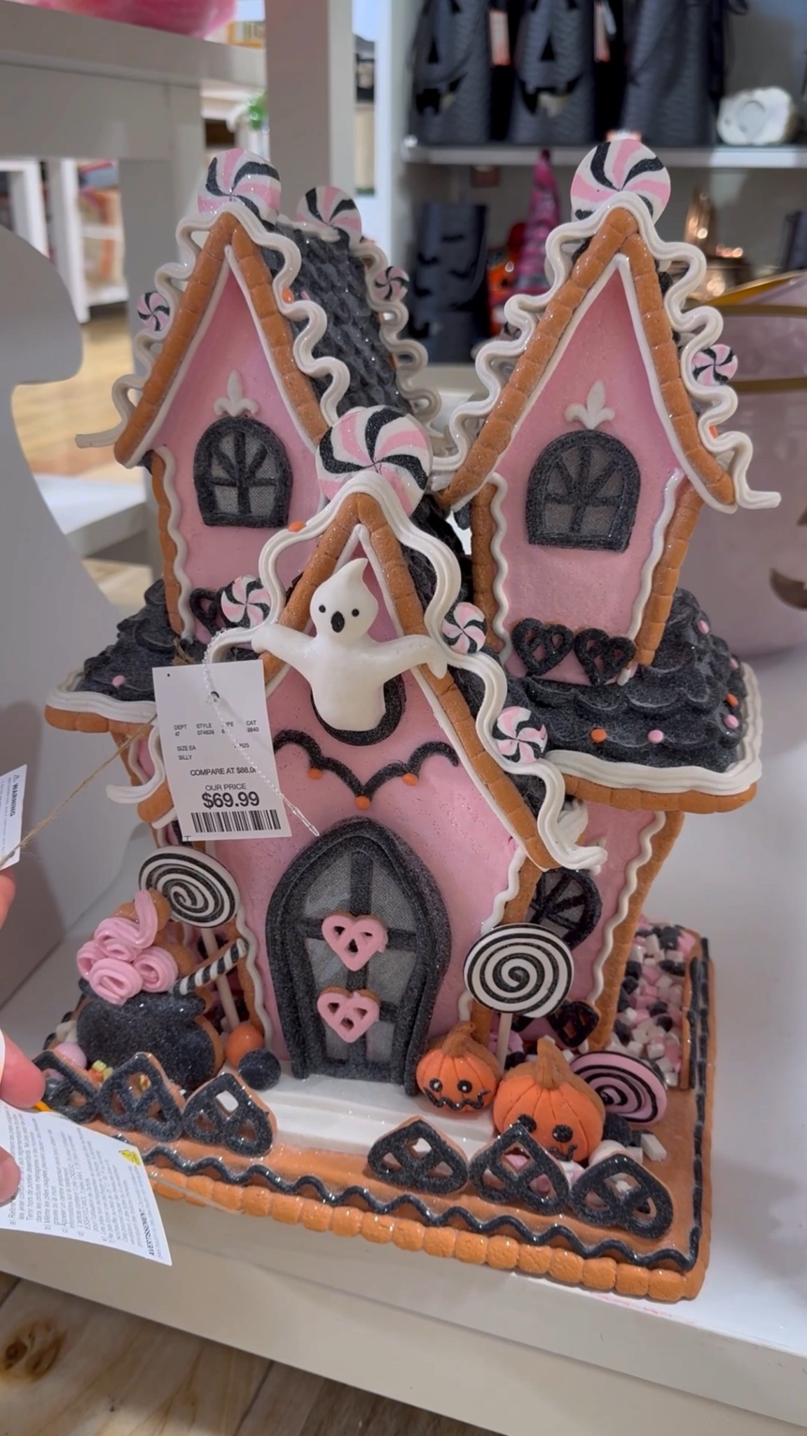 HomeGoods halloween, Marshalls halloween, TJ maxx halloween, haunted house, pink halloween, halloween decor 

Cute Halloween finds at HomeGoods!😍🎃🩷 



#LTKHome #LTKFindsUnder100 #LTKFindsUnder50