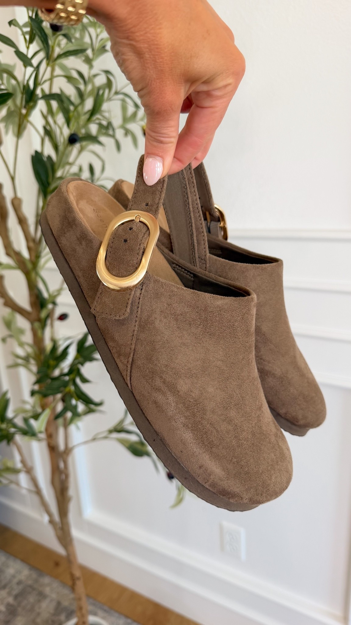 Say hello to your new favorite fall Shoes! 

#fall #ltkshoes #walmart

#LTKSeasonal #LTKWorkwear #LTKootd