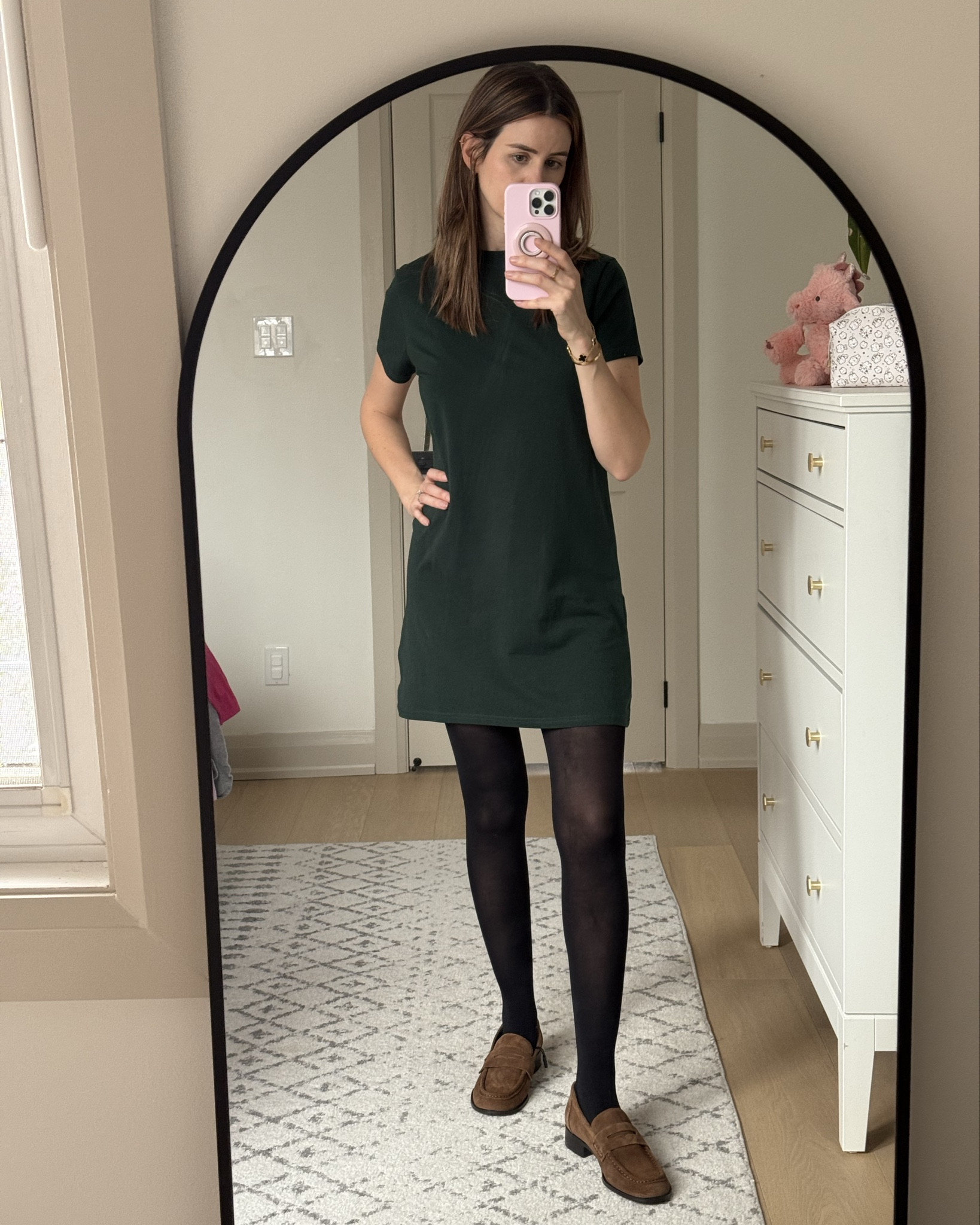 My winter holiday OOTD is this cute simple green t-shirt dress from Simon’s. It’s only $10 right now check below for exact link. #holidaydresses #tshirtdress #simple #ootd

#LTKdresses #LTKsale #LTKcanada