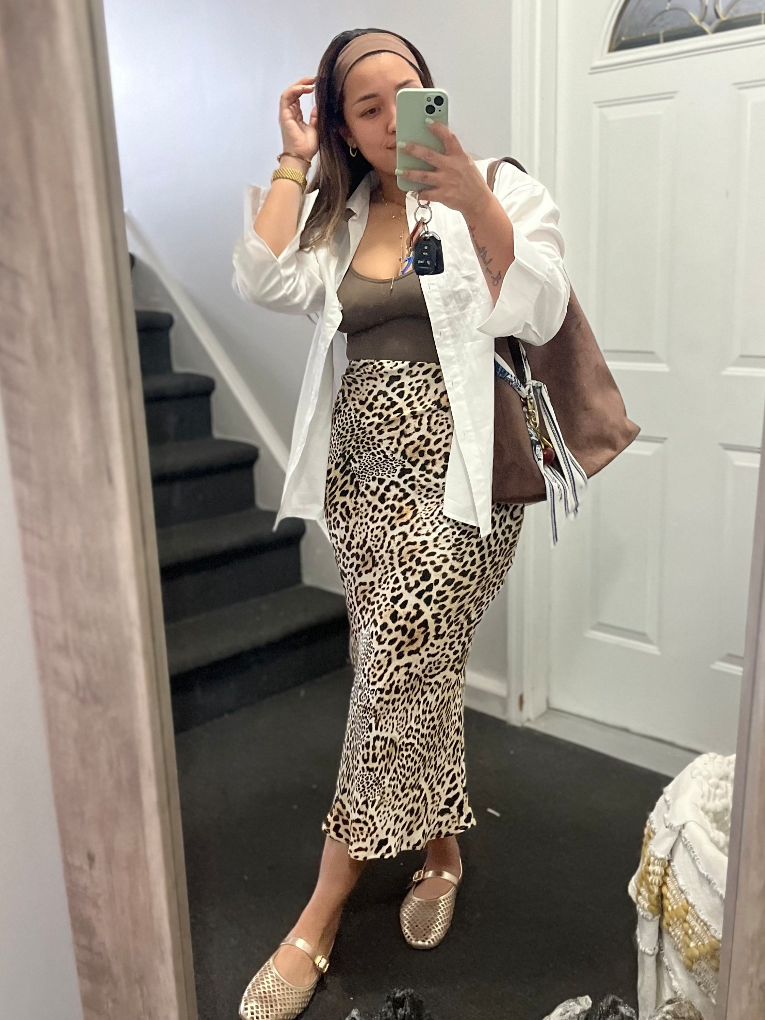 No caption, just energy.✨
#OOTD #MirrorSelfie #LeopardLook #OutfitInspo #StyleVibes #EffortlessStyle #ChicAndSimple #FashionMood #AestheticVibes #LatinaStyle

#LTKBeauty #LTKFindsUnder50 #LTKStyleTip