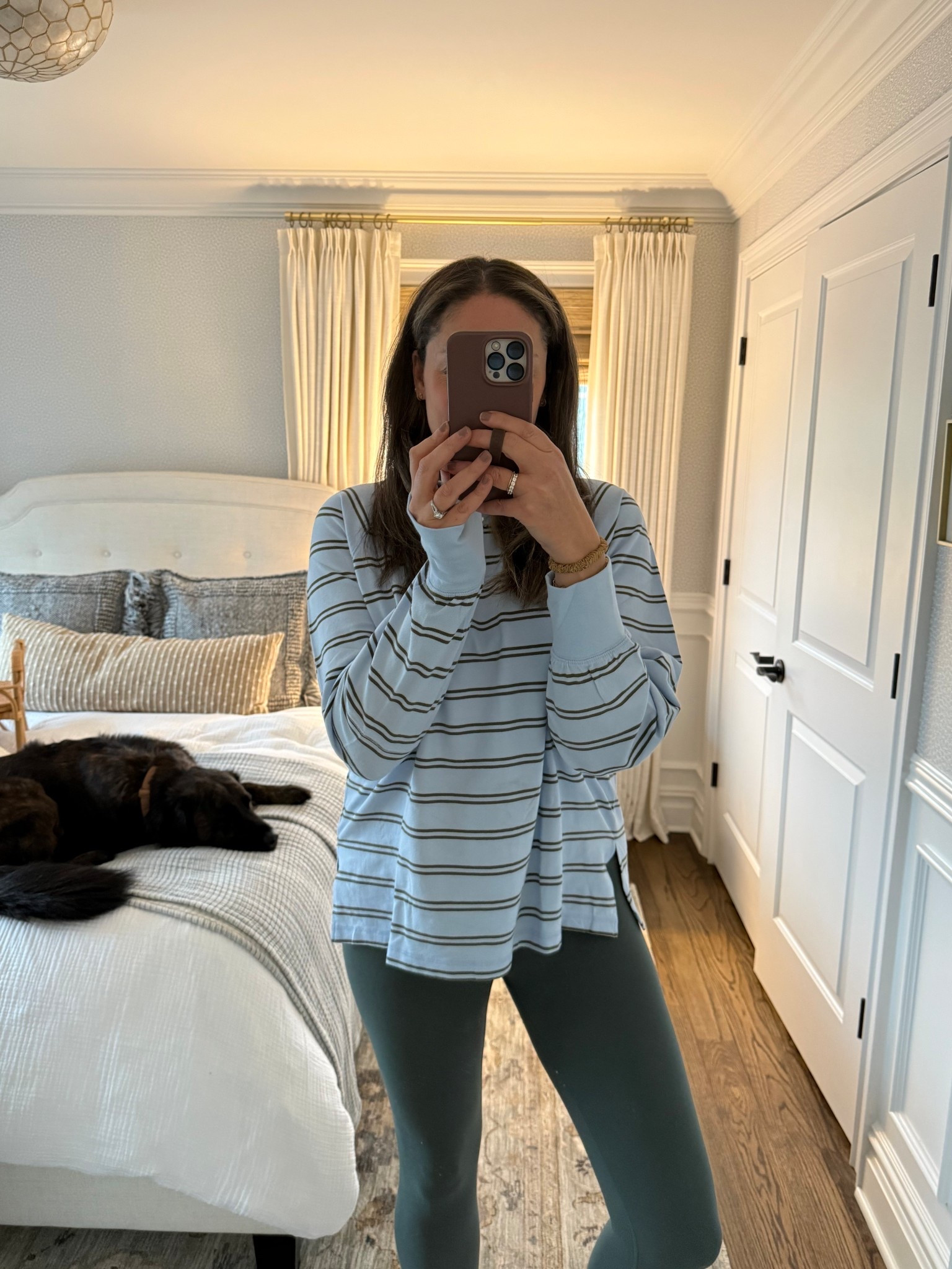 The cutest new spring finds from aerie! Cozy loungewear, denim and sweatshirts all on sale this weekend!! Absolutely LOVE this striped top! Buttery soft and so cozy. 



#LTKHome #LTKSaleAlert #LTKootd