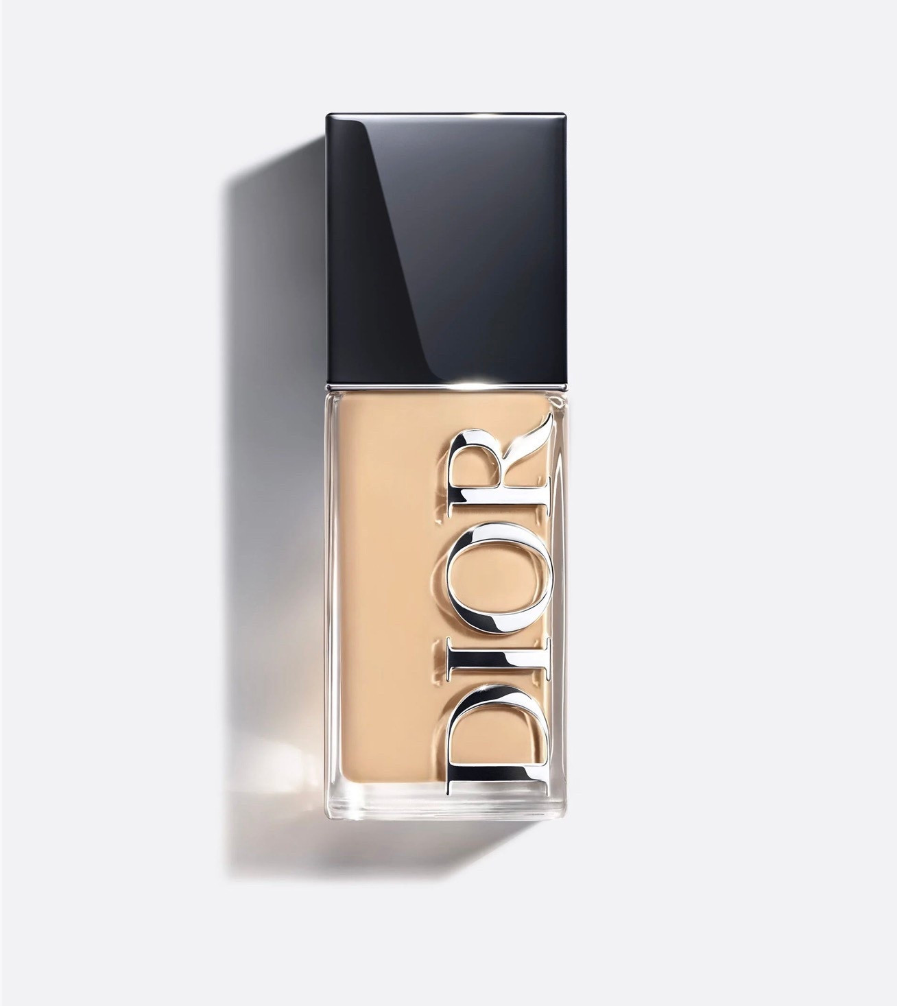 I think I just found my new favorite foundation 🤍
The new Dior Forever Foundation is infused with hyaluronic acid, niacinamide, and peptides, so it feels more like skincare than makeup.
Lightweight, smooth, and my skin looks so good. I’m in love with this one. I’m wearing shade 4N

#LTKgrwm #LTKmorningroutine #LTKBeauty