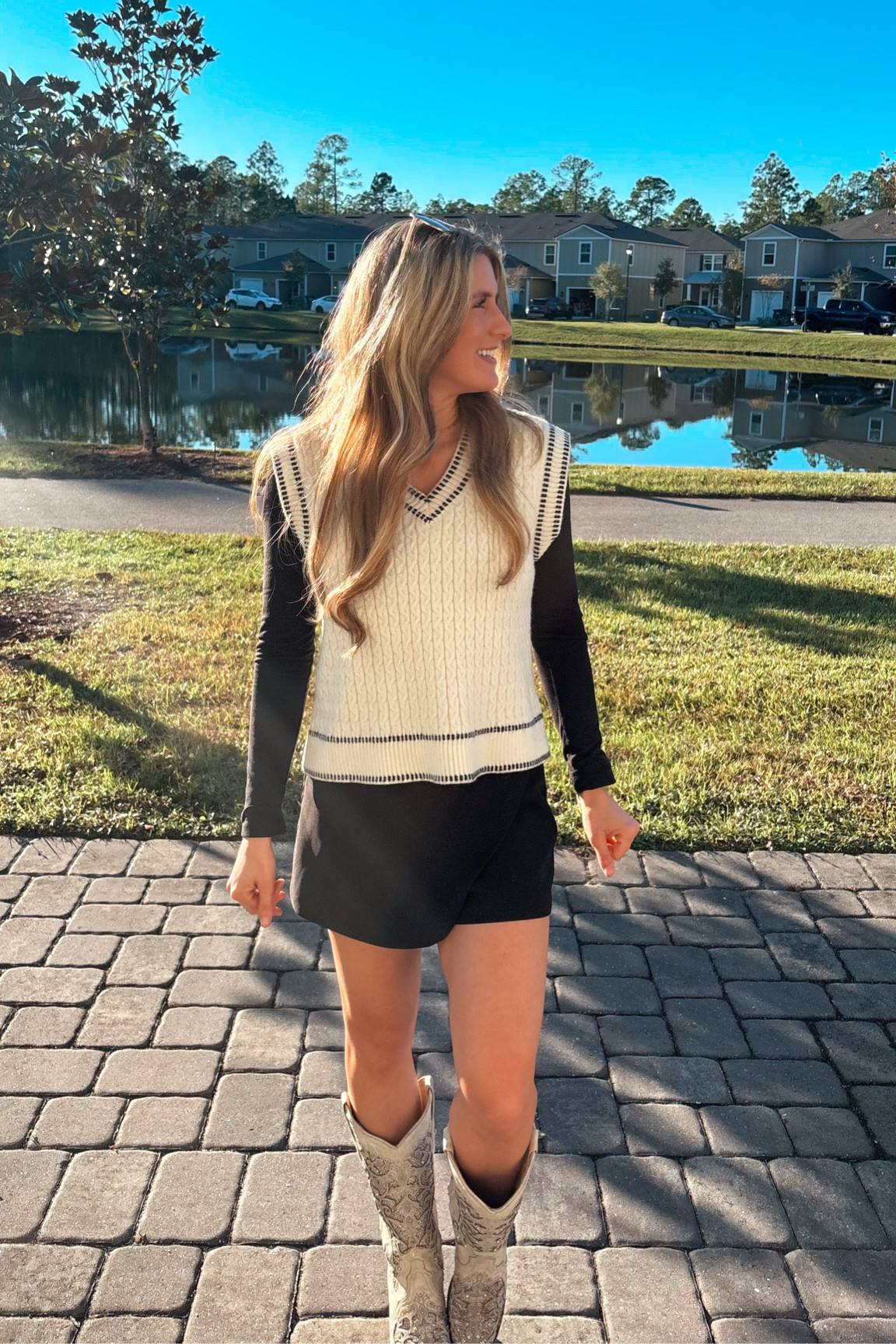 went to diamonds in the rust today and it was so fun!
i love going to local markets and seeing all they have to offer! shop local!
🤍🖤 