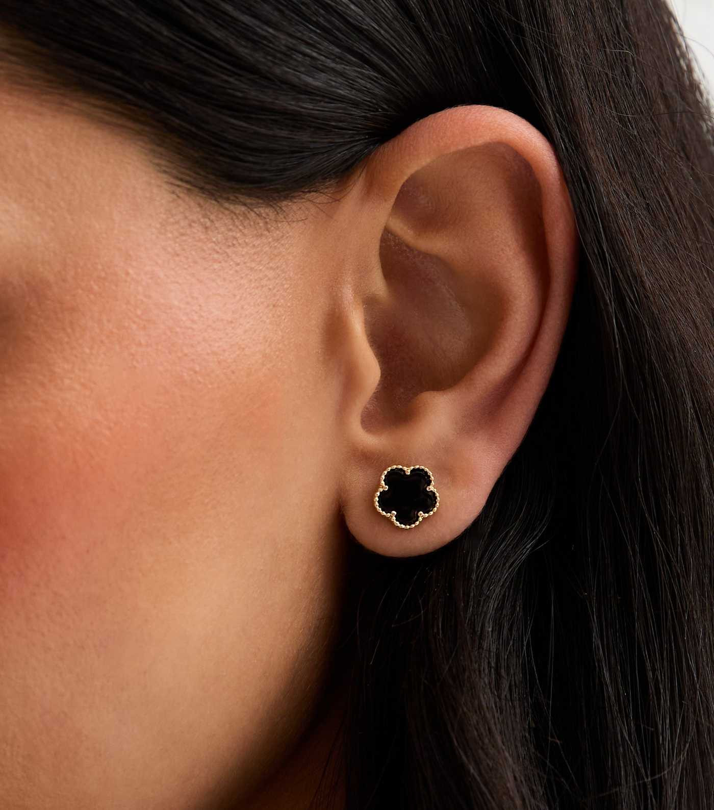 Black Clover Stud Earrings | New Look | New Look (UK)