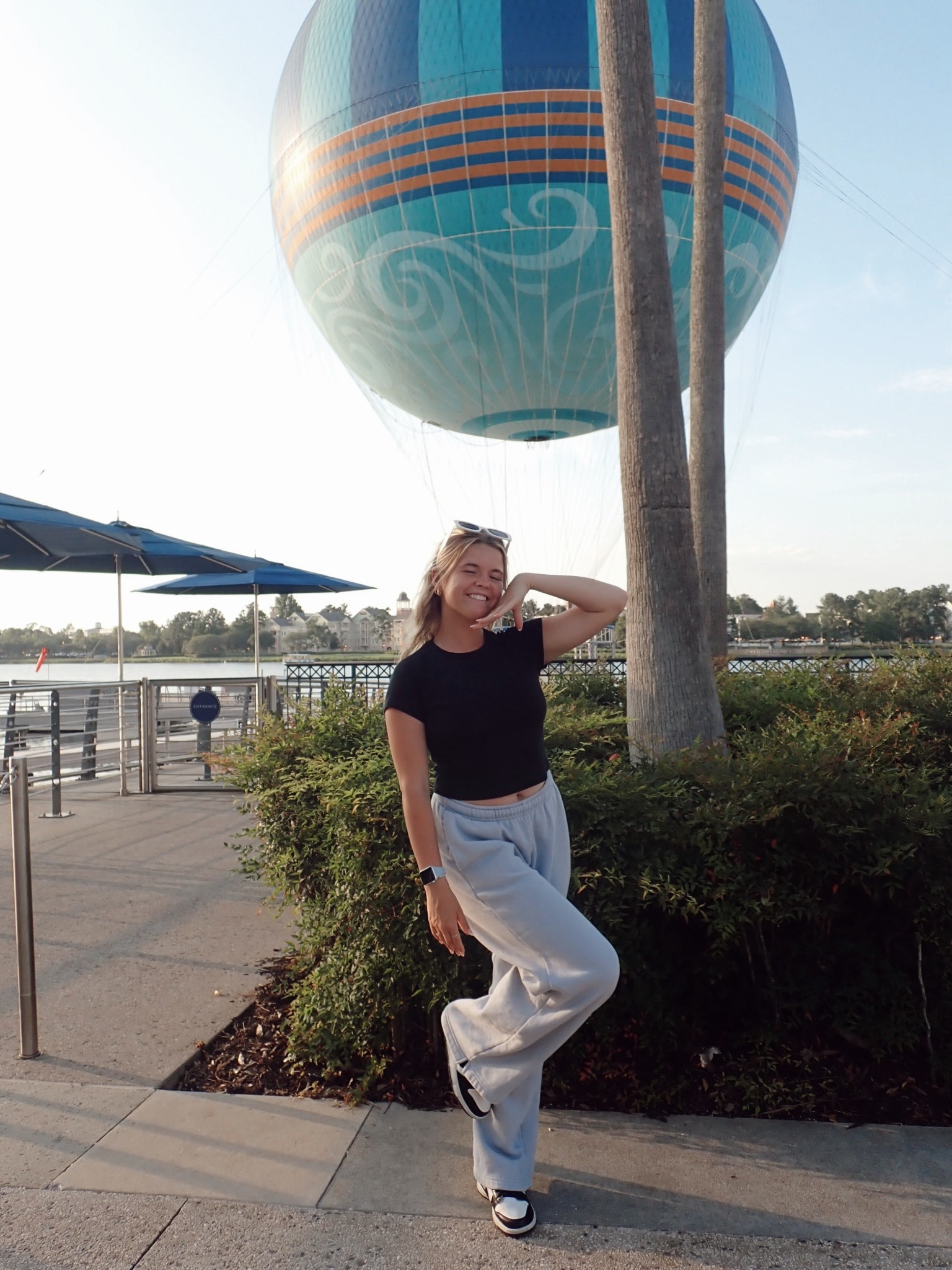 Sweats + sun >> 

#LTKPetite #LTKStyleTip #LTKSeasonal