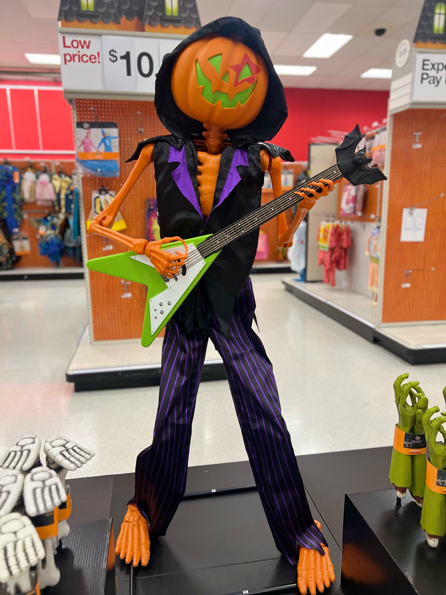 Lewis & Friends™ 70" Pumpkin Rocker Billy™ Servo Singing Skeleton Halloween Decorative Prop - Hyde & EEK! Boutique™

#LTKHalloween #LTKSeasonal #LTKHome