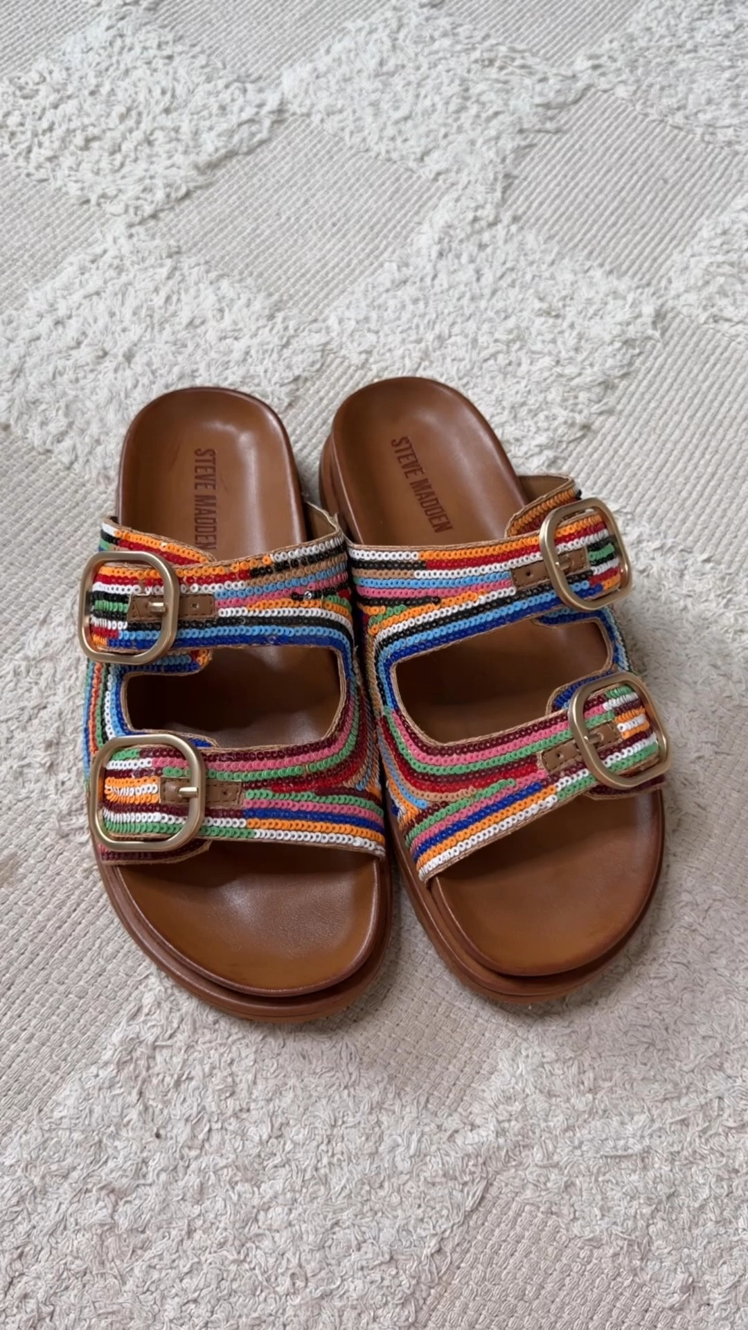 Come in 2 colors 
@stevemadden-us 

#LTKTall #LTKOver40