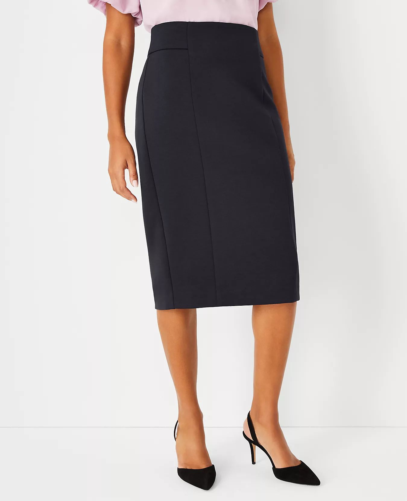 The Petite High Waist Seamed Pencil Skirt in Double Knit | Ann Taylor (US)