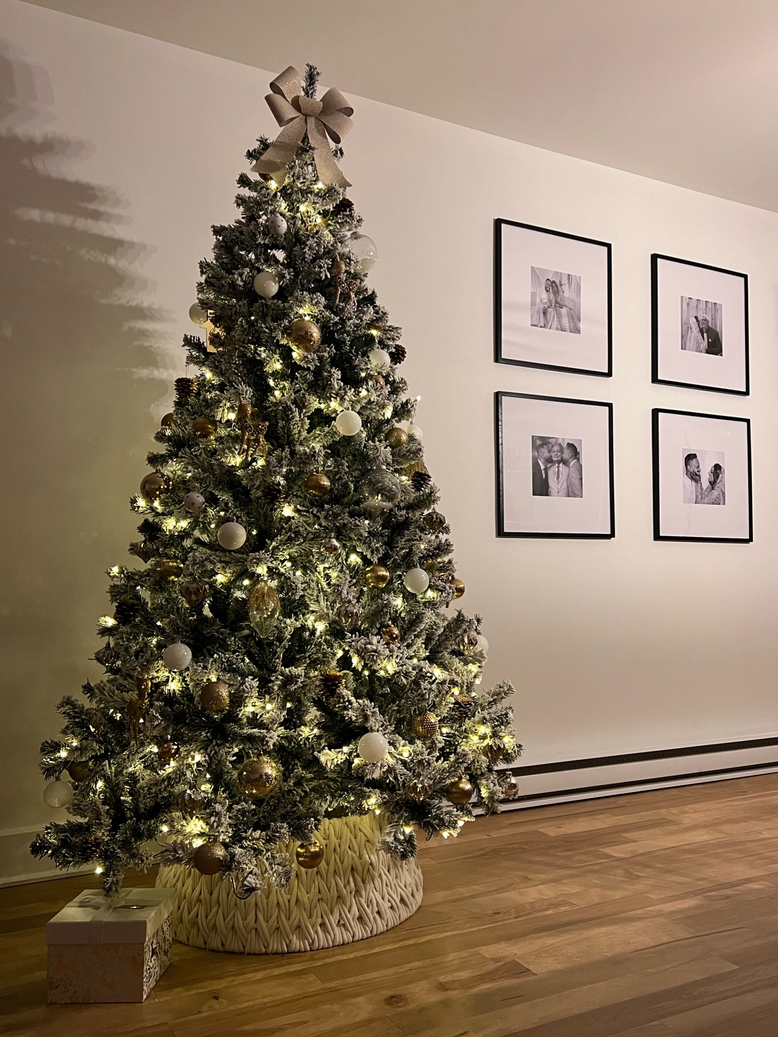 Christmas came early 🤍🎄 #LTKChristmas Decor#LTKHoliday

#LTKSeasonal #LTKhome #LTKHoliday