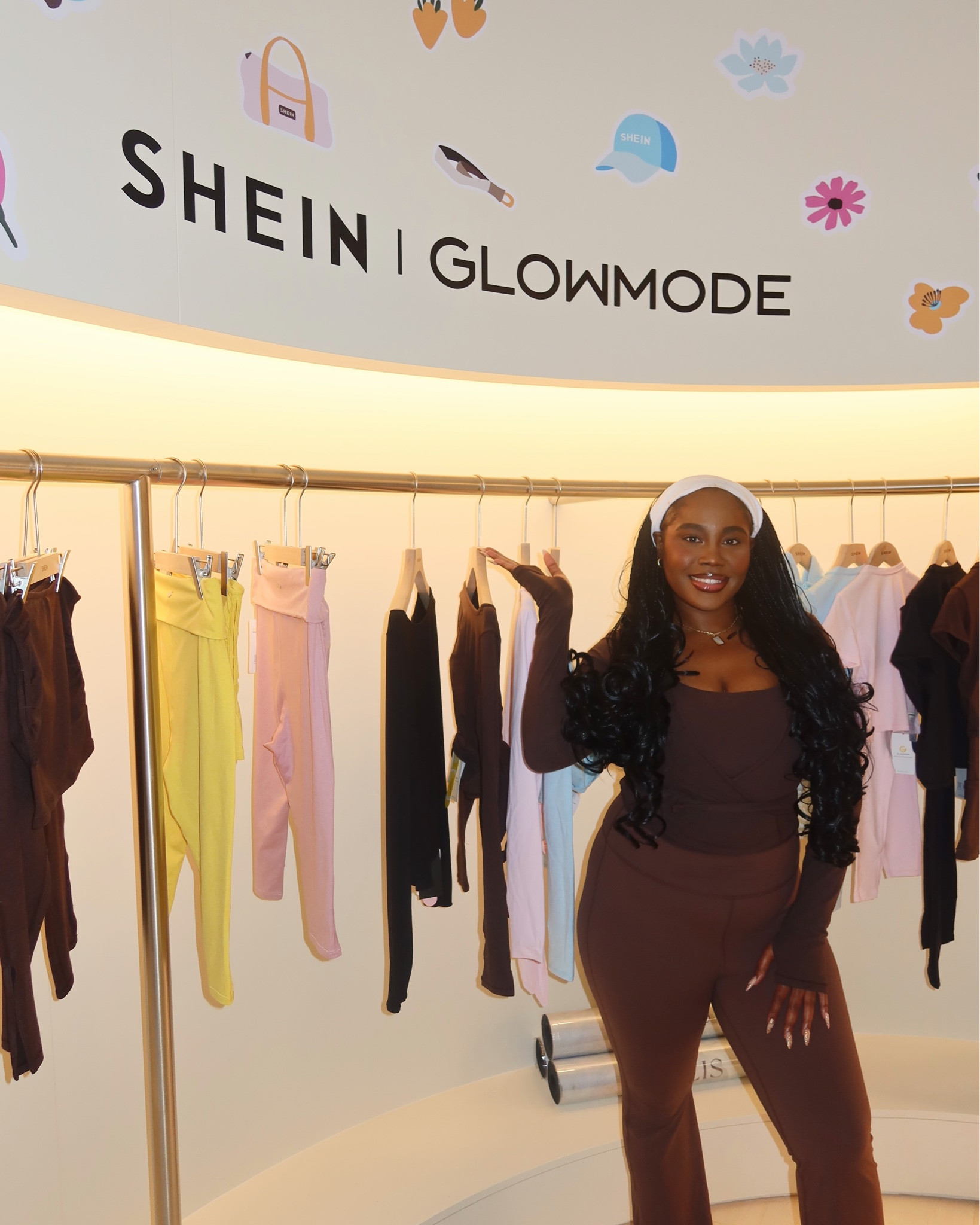 a pilates morning with @shein_ca. wearing @glowmode_official because activewear should be cute and functional 🩰 #stylebyemmanuela

wrap top, leggings & bra top: @shein_ca @sheinofficial @shein_sports linked in my “may 🔗’s highlights”
accessories: @glowmode_official 
hair: @ayya_hair x @crownedbyannie 

styling: @mbu.styles 🤌🏽

Pilates studio: @solis.movement (East Toronto 📍)

#mbustyledme #torontoblogger #pilatesprincess #thingstodointoronto

#LTKcanada #LTKtravel #LTKfitness