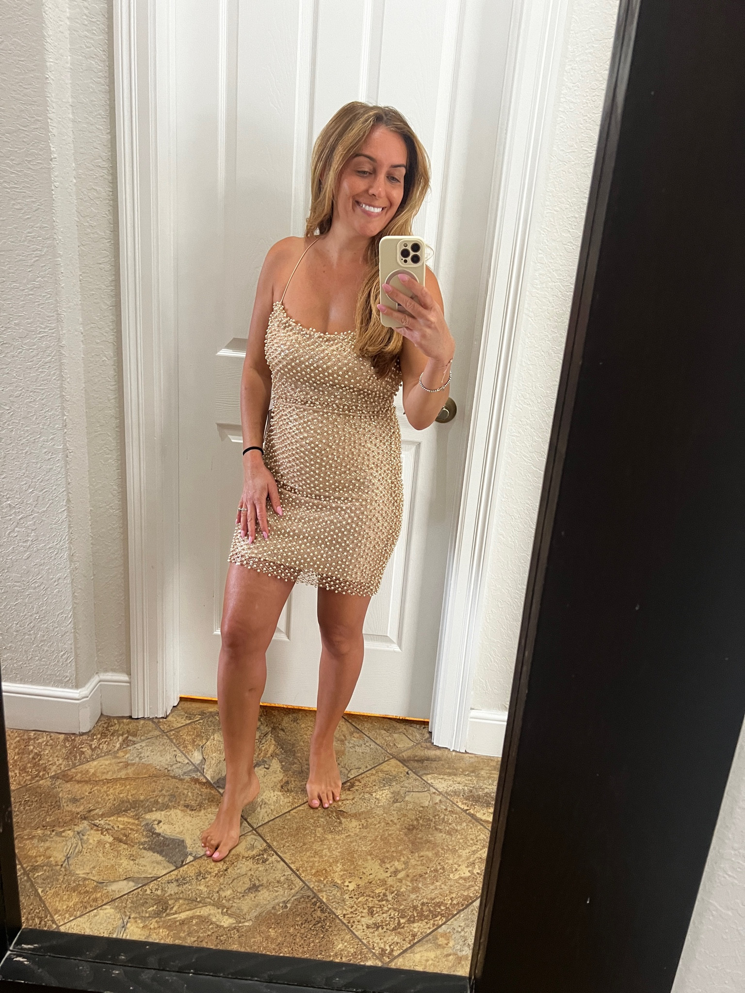 Another Goldie cutie from Dillards for the upcoming holiday season! Perfect dress for a wedding too! 

#LTKCon #LTKParties #LTKNYFW