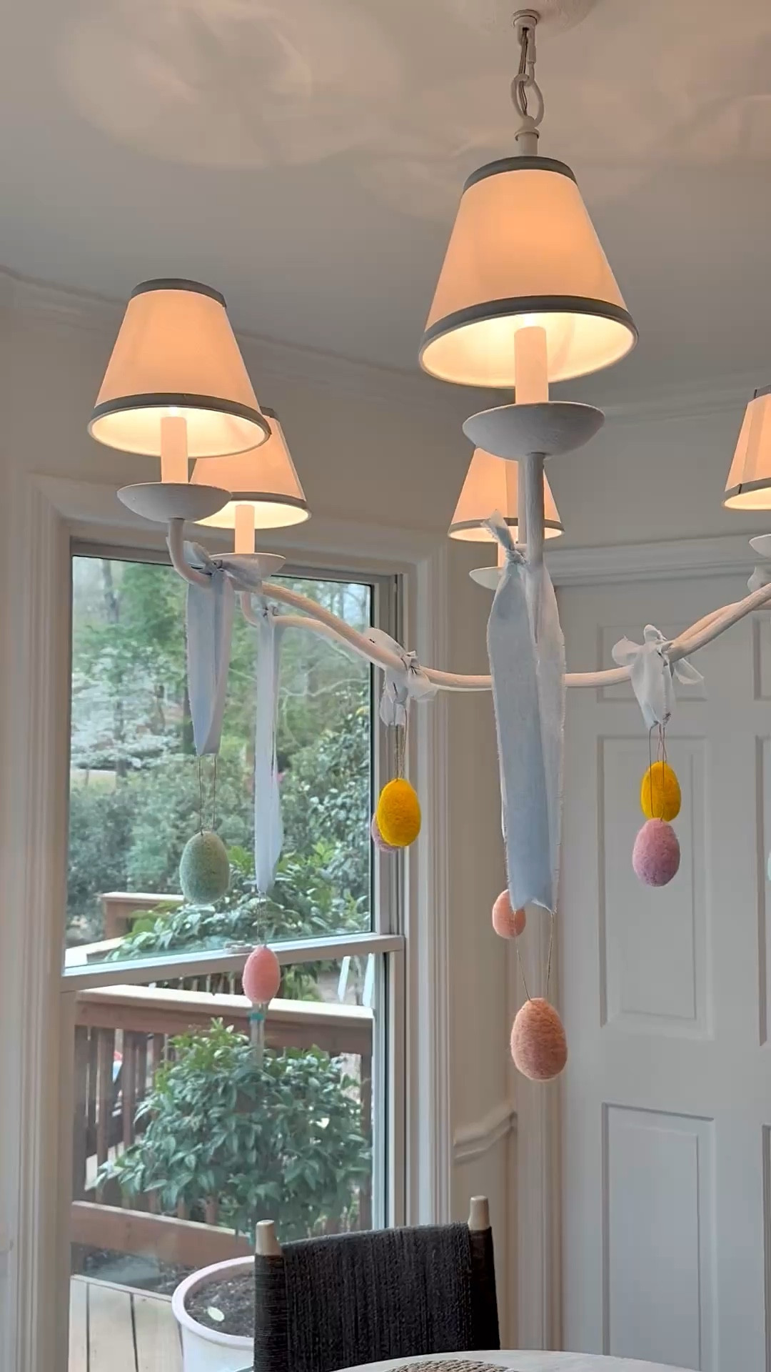 Easy and festive way to decorate for Easter! 🐰 🐣 

#LTKSeasonal #LTKdayinmylife #LTKHome
