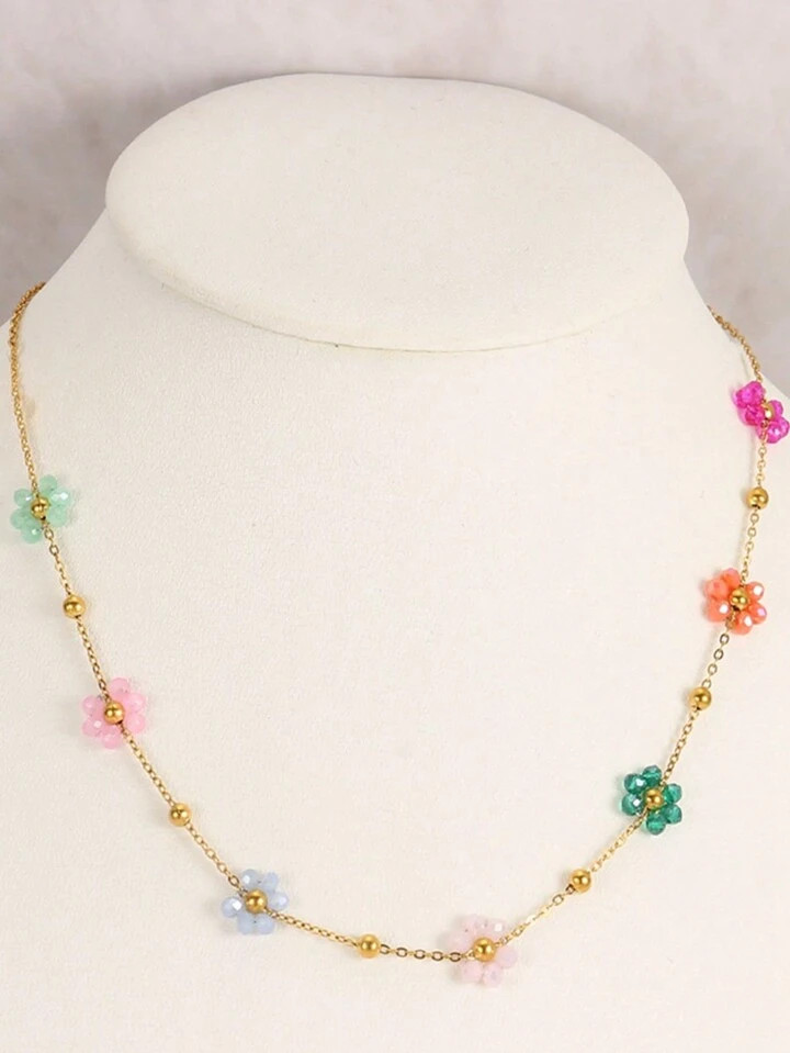 A Stylish And Lovely 18K Gold Plated Stainless Steel Necklace With Plastic Colorful Flower Decoration, Perfect For Ladies To Wear On Gatherings Or Vacations, Or As A Gift For Mother's Day Valentines,Mom,Mother,Mother's Day,Gift | SHEIN