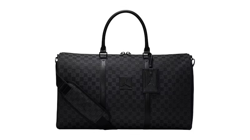 Jordan Monogram 40L Duffle Bag in Black | StockX