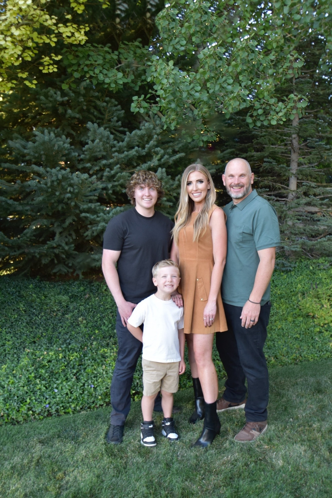 Our family photos from my husband’s family reunion turned out so well & I loved our outfit combo for the mountains. My dress is a thrifted vintage piece from the ’70s (those pockets and the cut? obsessed), but I found some similar options linked on my LTK for anyone wanting the same vibe. I paired it with my go-to black leather boots. Neutral but not boring. Always love these tones with green trees and natural light.


family photo outfits - vintage corduroy dress - 70s style dress outfit - thrifted fall outfit - black leather boots outfit - family picture outfit ideas - neutral coordinated outfits - men’s family photo outfit - boys family photo look - timeless family photo outfits - what to wear for summer photos - outdoor family photo inspiration - ltk family outfits - retro inspired dress - earthy tone outfits for photos


#LTKStyleTip #LTKU #LTKFamily