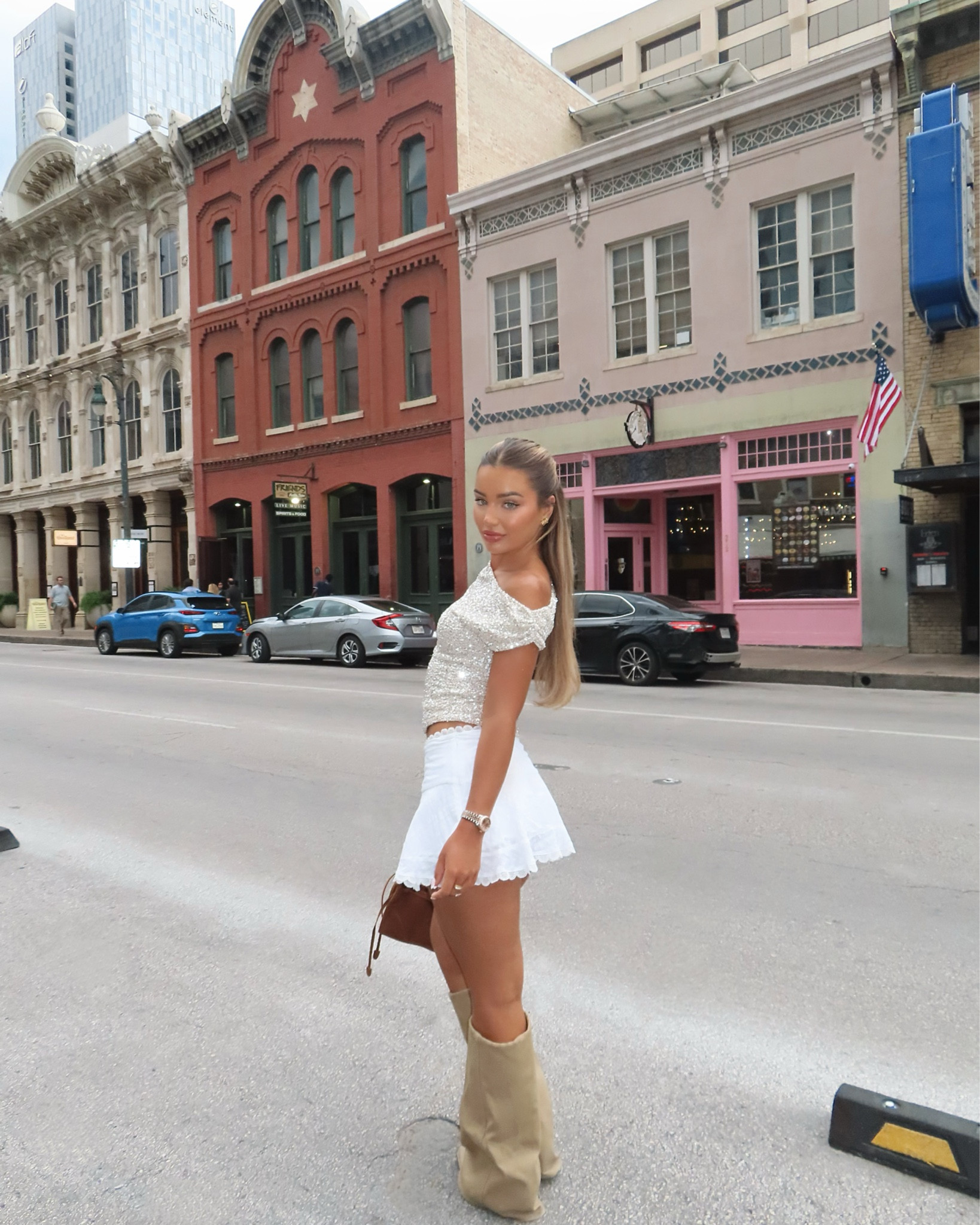 sequins all summer please ✨🤍

my 15% peppermayo discount is ‘LUCINDA15’ 

sequin top, white skirt, cowboy vibe