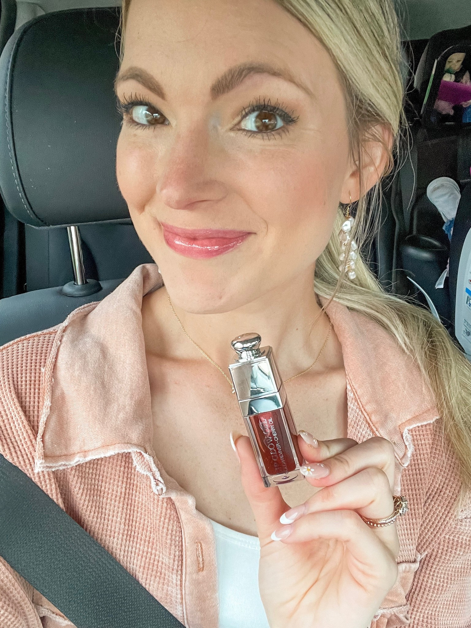 LADIES! The Dior lip oil it's worth the hype and my new favorite thing 😆 it's sooo hydrating and pretty on! I'm wearing the shade mahogany! The PERFECT summer lip find! 

sephora finds, sephora favorites, beauty must have, beauty favorites, beauty finds, makeup finds, lip oil, beauty hacks

#LTKFind #LTKstyletip #LTKbeauty