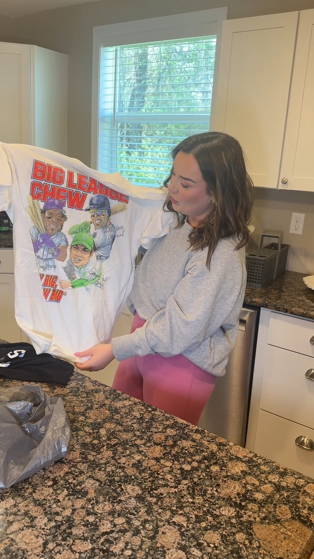 Okay these baseball themed tees are SO good ⚾️🤍

#LTKmomlife #LTKFestival #LTKootd