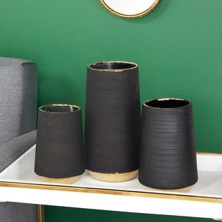 Black Porcelain Glam Vase - On Sale - Overstock - 21247531 | Bed Bath & Beyond