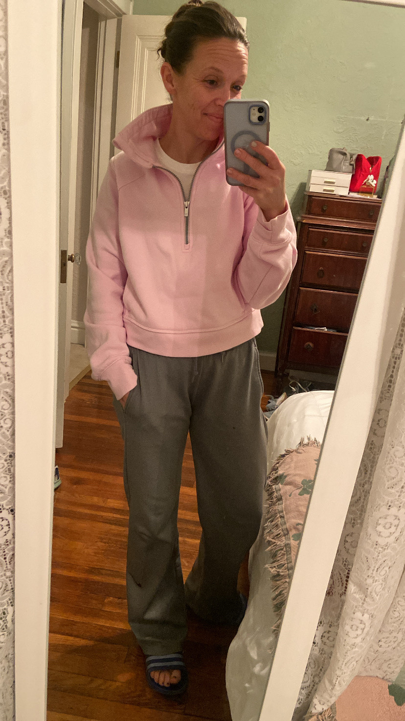 Cropped pullover - wearing a S, liked this sizing over the XS; definitely cozy; a nice lookalike for a pricier athletic brand. There’s also a coordinating girls version and I tagged that as well.  I also tagged a longer version, too.  


#giftforher #designerdupe #target #targetstyle #athleisure #sweatshirt #pullover #croppedhoodie #teengirl #under25 #budgetfriendly #brooks #runningshoes #LTKU #LTKOver40 #LTKFitness #LTKSeasonal




#LTKActive #LTKFindsUnder50 #LTKStyleTip