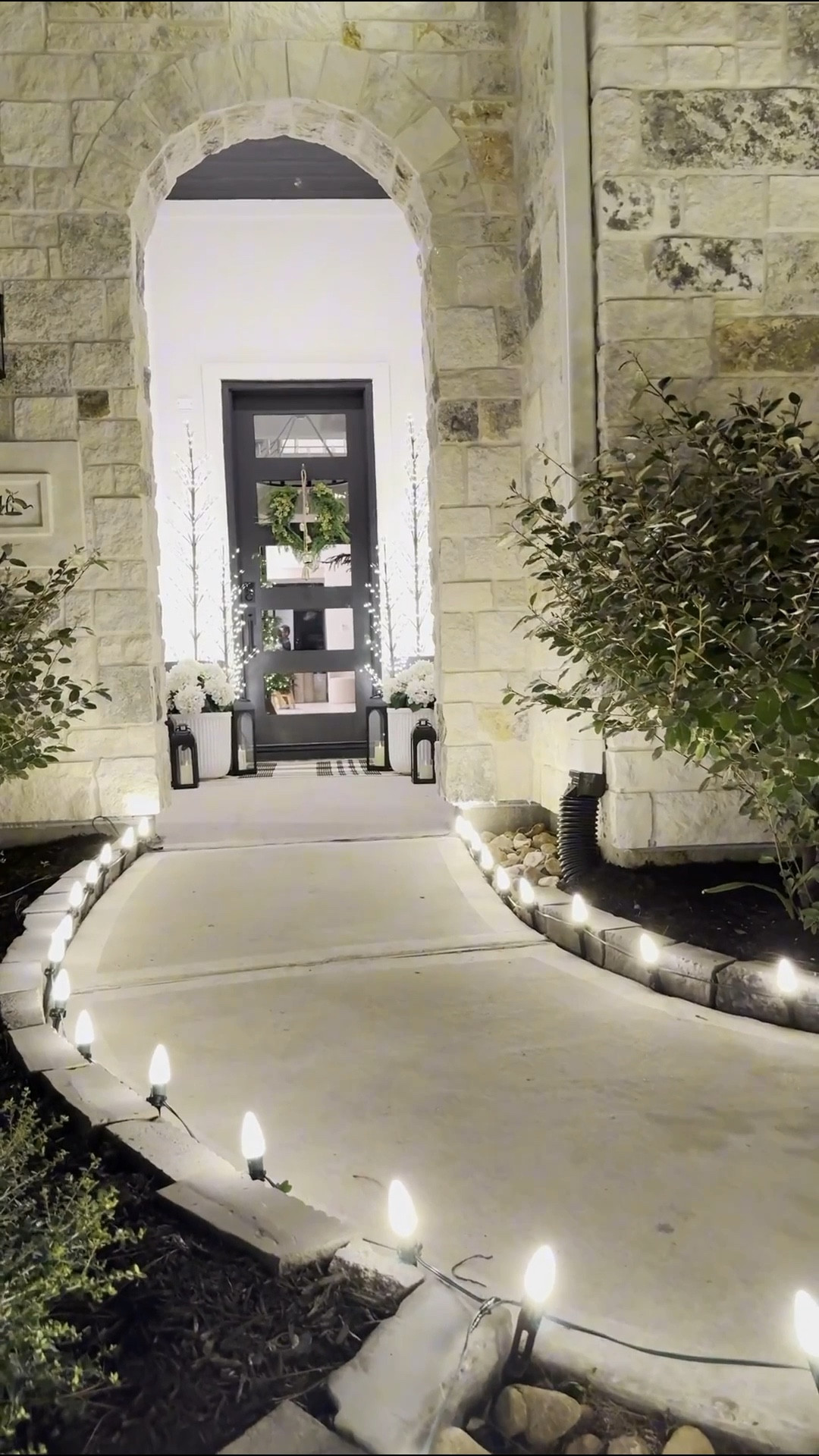 
Hey friend! 🤎 Wayfair has everything you need to get your home ready for the holiday season! 🎉

I’ve found some gorgeous holiday décor must-haves, like warm white holiday lights with removable bulbs—perfect for creating a cozy vibe. 🎄 Plus, they have 12-inch spacing between bulbs and a 6-inch tail for extra stability.

I’m also picking up home essentials, like my favorite entryway table and a stylish mirror.🪞

From beautiful garlands and wreaths to festive bells, Wayfair has all the seasonal favorites you need! 🔔

Scroll below and start shopping! #Wayfair #LTKHoliday

#LTKStyleTip #LTKHome