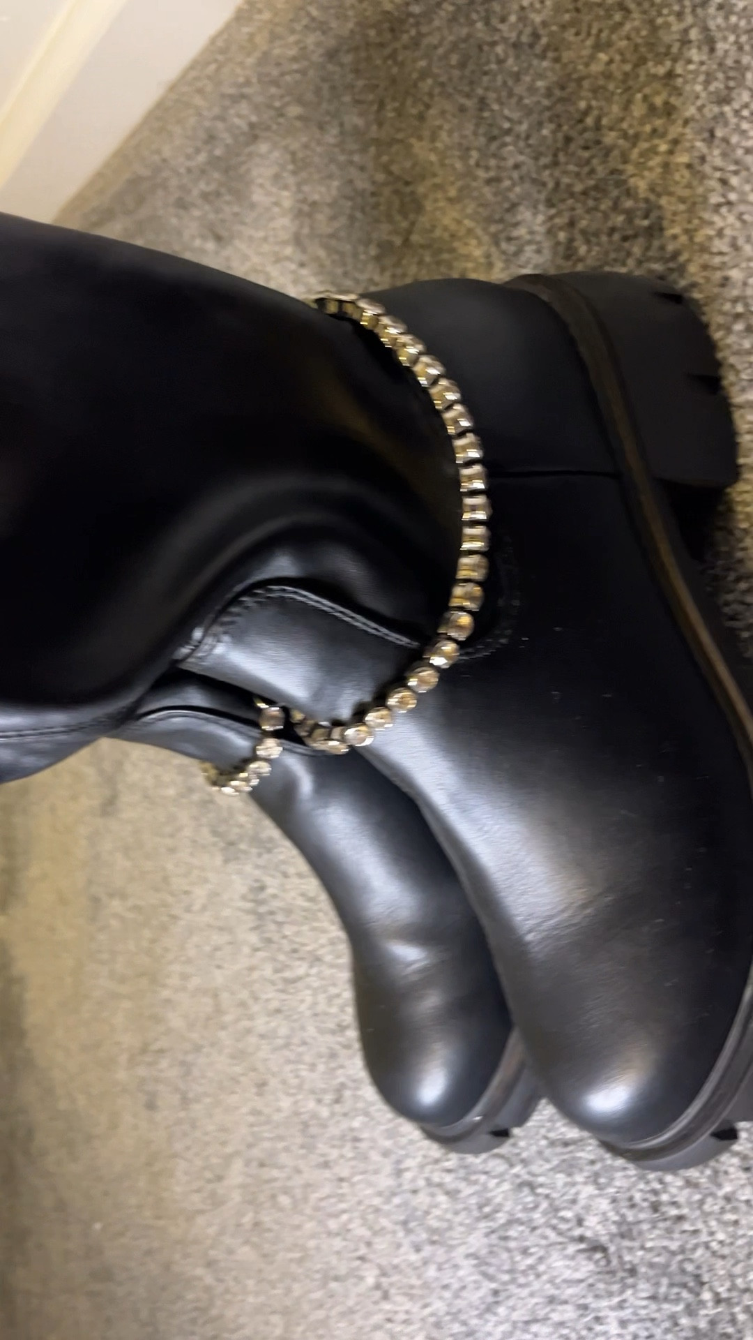 Tween Steve Madden fall boot. 🖤

#LTKVideo #LTKFallSale #LTKKids