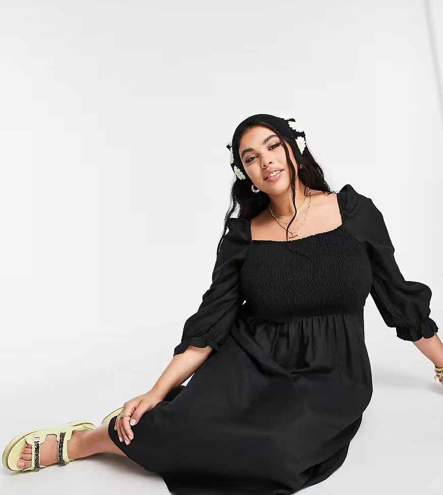 New Look Curve long sleeve textured shirred midi dress in black | ASOS (Global)