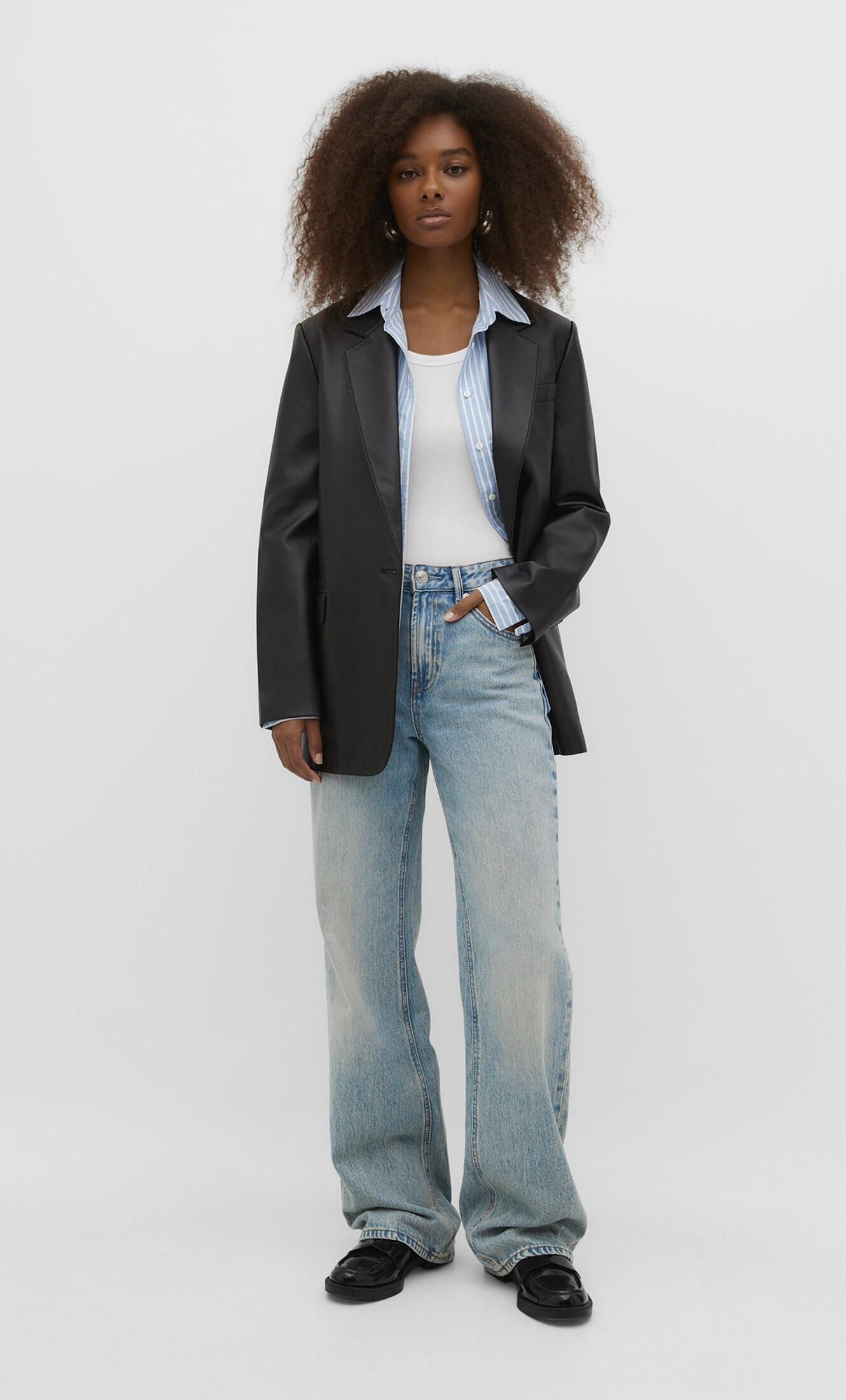 D92 Straight wide | Stradivarius (UK)