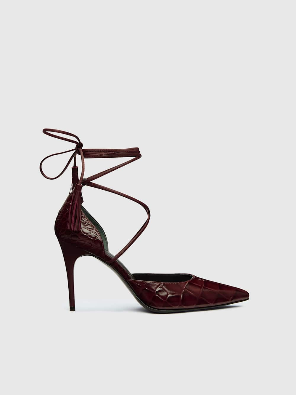 Julia Tassel Pump | Reformation (Global)
