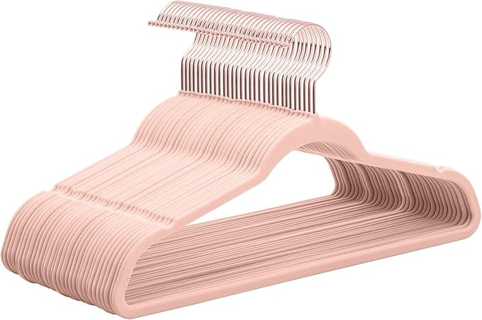 Premium Velvet Hangers HeavyDuty - Non Slip Sturdy Suit Hangers- Rose Gold Swivel Hooks - Felt Ha... | Amazon (US)