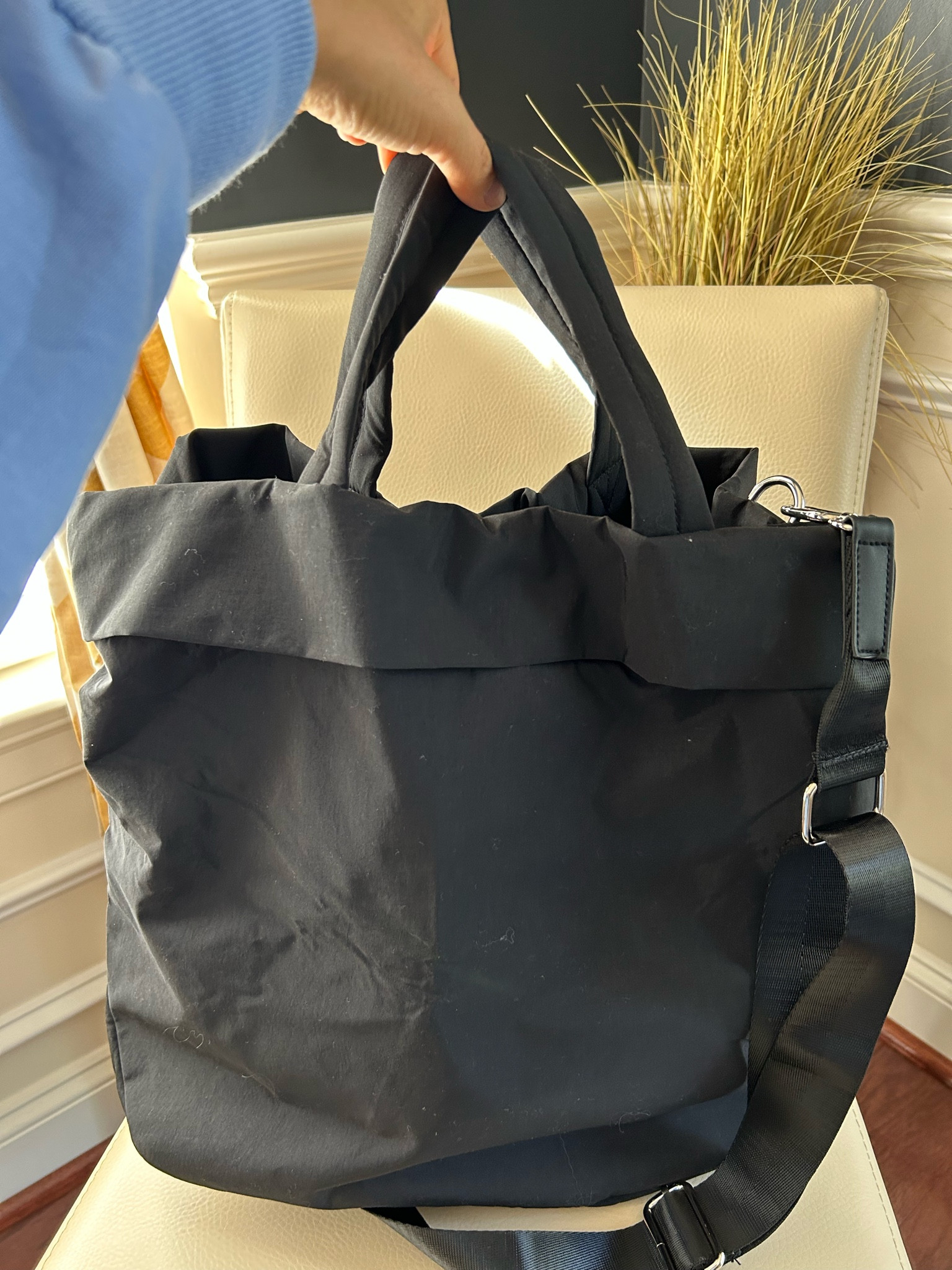 Great Lulu lookalike tote bag! 

#LTKunder50 #LTKunder100