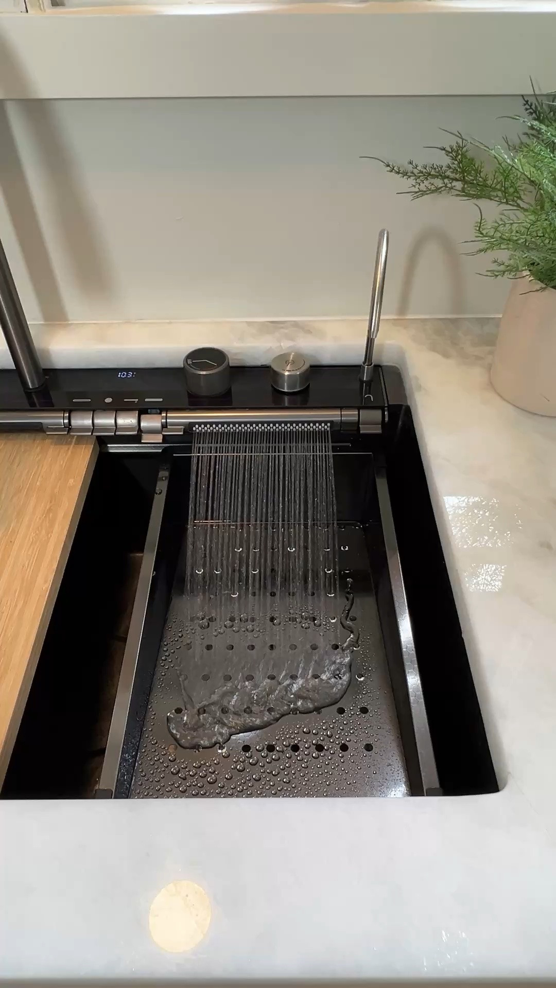 Lefton home kitchen sink. Way more than a kitchen sink, it is a total workstation. ￼

#LTKHome #LTKSaleAlert #LTKOver40