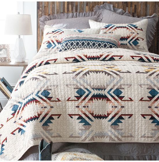 Pendleton White Sands Southwest Quilted Bedding Set | Rod's Western Palace/ Country Grace