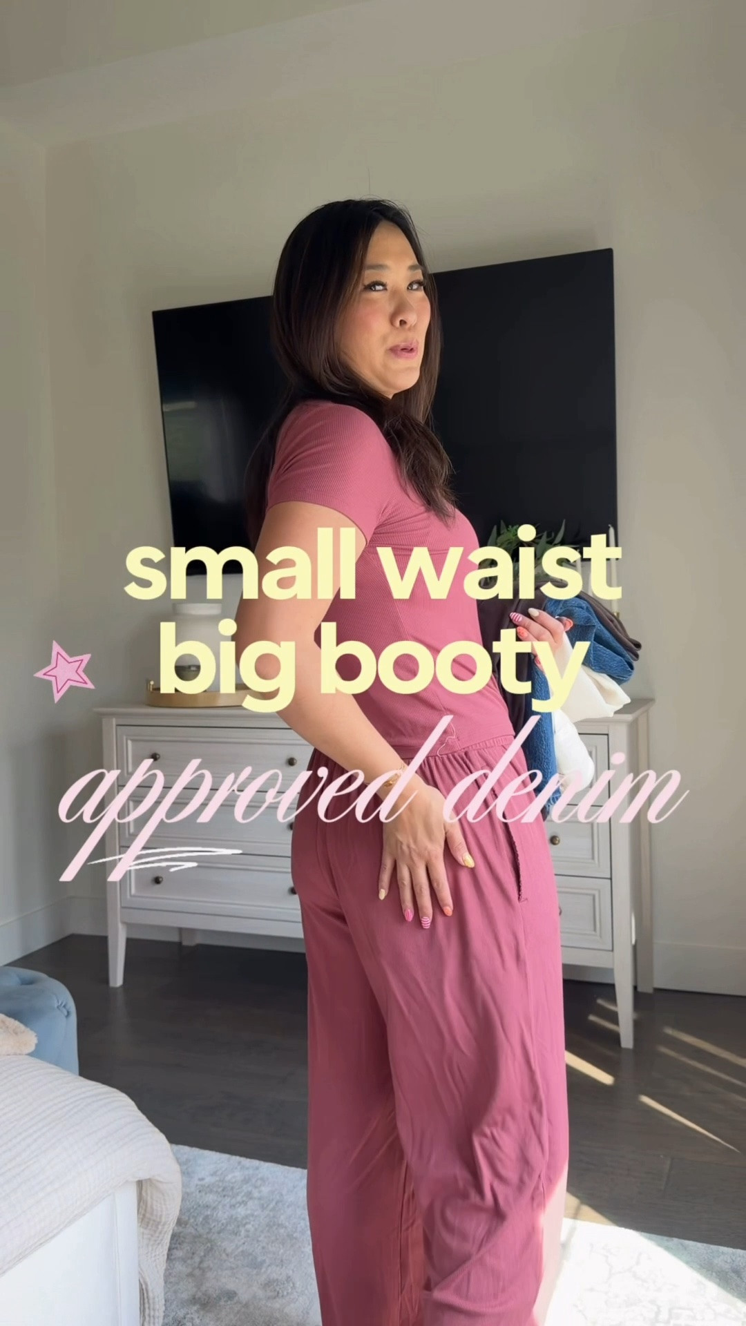 Abercrombie Denim Sale!! So many good Fall pieces on sale!!! 25-50% Off All Denim + 20% Off Almost Everything Else! Code DENIMAF for a stackable 15% off + all orders with Denim get FREE SHIPPING!

Pink Top: Small
Pink Pants: Small
Lace Built In Bra Tank: Medium
90s Straight: 28R
Flutter Sleeve Top: Small
90s Relaxed Straight: 28R
Striped Sweater: Medium
Brown Barrel Denim: 28S (could have sized down)
Workout Tank: Medium
Workout Leggings: Medium (could size down)
Grey Sweatshirt Cardigan: Medium
