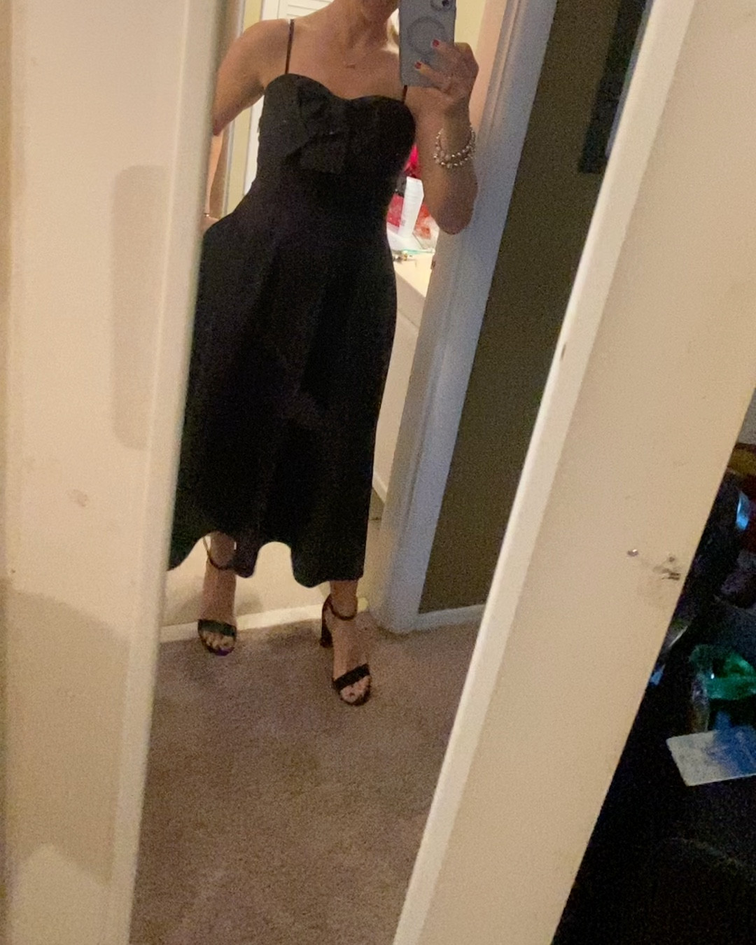 Holiday Outfit - I am obsessed with this bow dress, comes in red, and so comfortable! 


#LTKWedding #LTKU #LTKOver40 #LTKSaleAlert #bowdress #bow #mididress #weddingguestdress #newyearseve #fancydress #target #blackdress #LTKVideo 

#LTKHoliday #LTKFindsUnder50 #LTKStyleTip