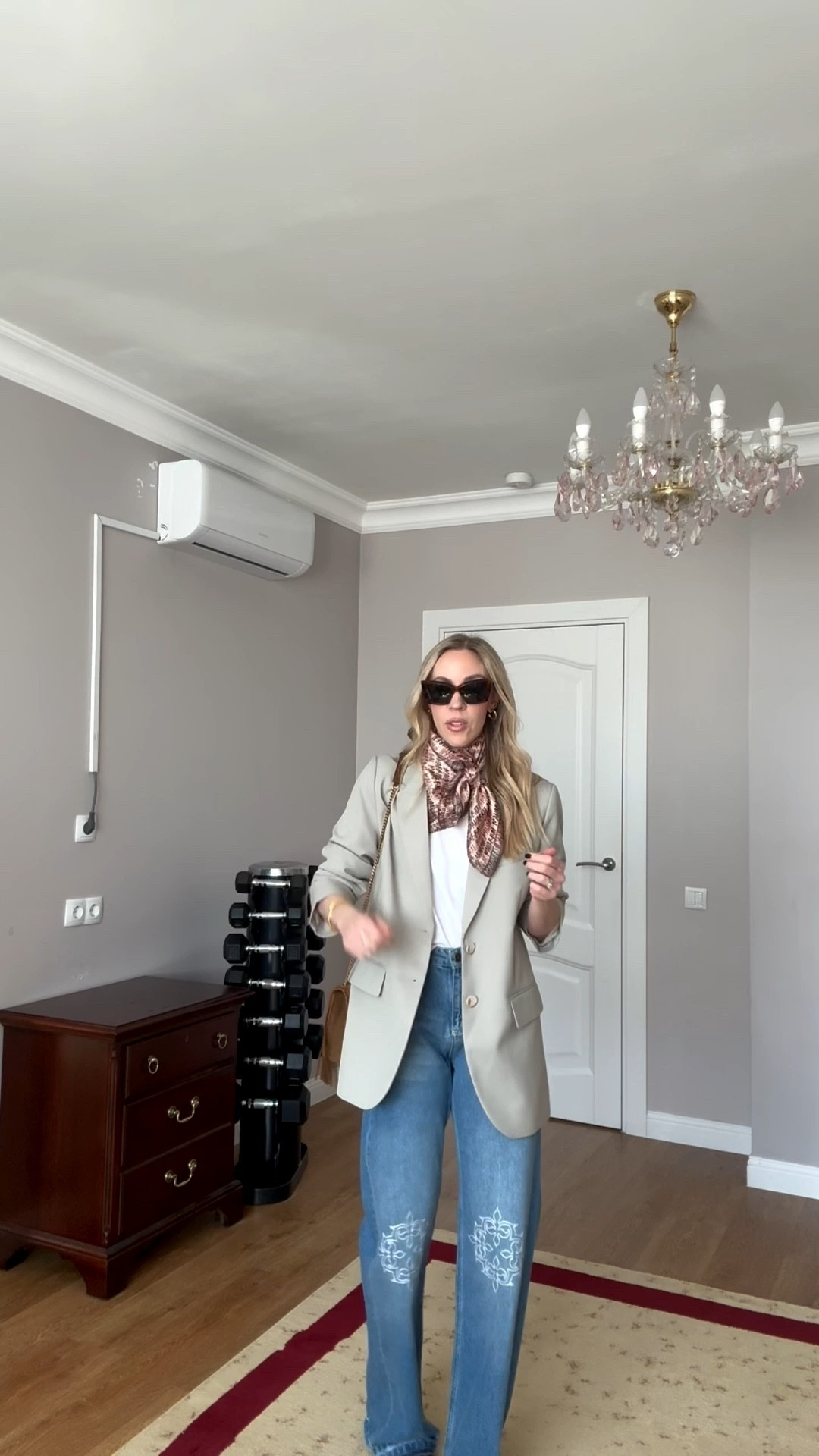 Spring outfit, business casual, oversized blazer with white tee, silk scarf, embroidered jeans, fringe handbag

#LTKootd #LTKOver40 #LTKgrwm
