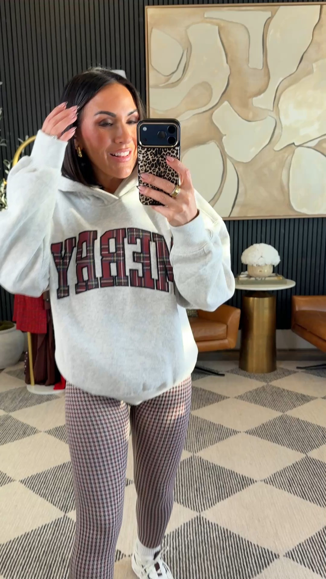 Tell me why this athleisure fit has me in a chokehold 😭🤍
Errands, workouts, or full-on holiday madness…
This set keeps me cozy, polished, and actually put together.

Sport bra: S
Hoodie: M
Leggings: XS

5’2” • 130 lbs • 25” waist • 34DD

#AthleisureOutfit #AbercrombieFinds #PetiteFashion #WomenOver40Style #HolidayStyleIdeas #affiliate

#LTKootd #LTKSeasonal #LTKmomlife