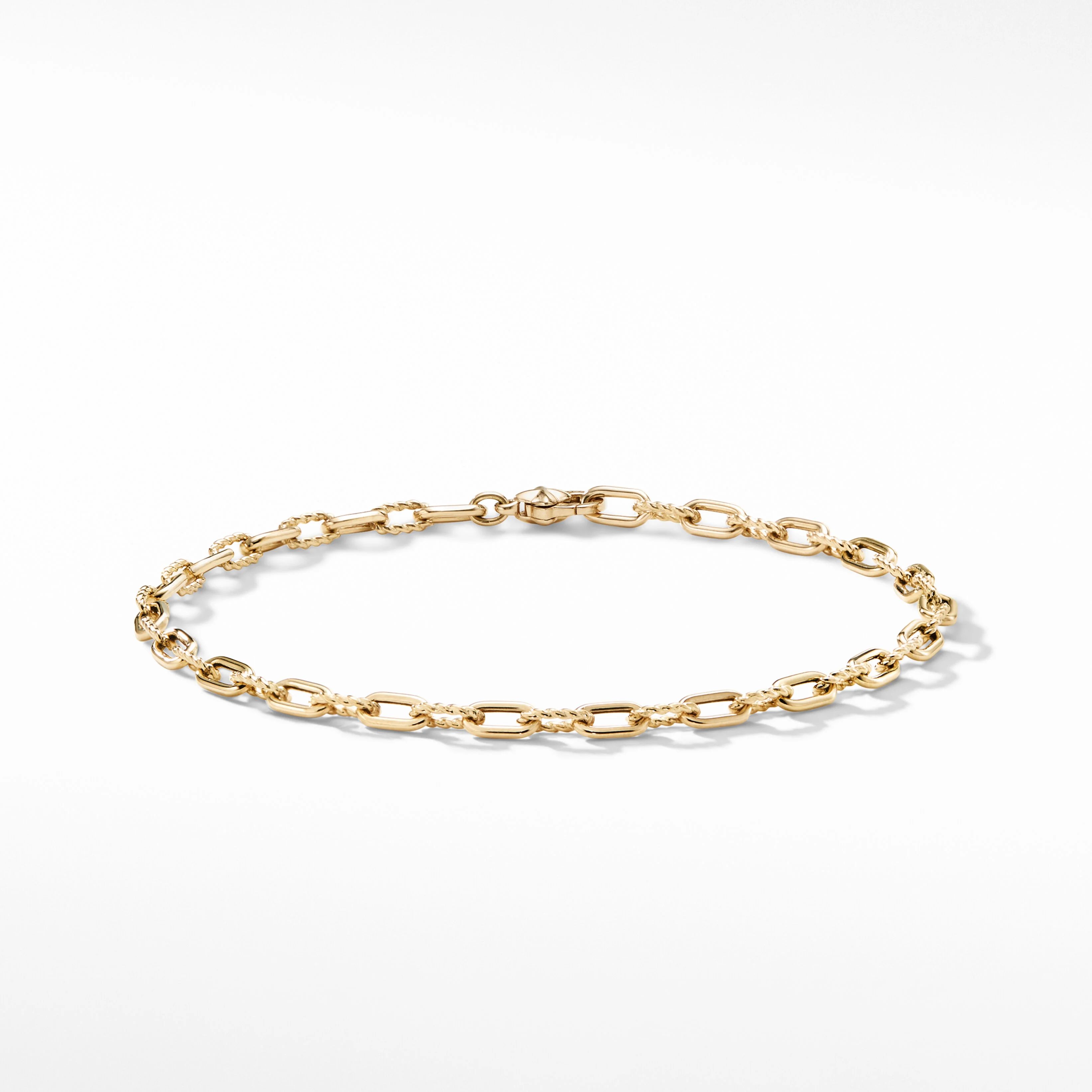 DY Madison® Chain Bracelet in 18K Yellow Gold | David Yurman