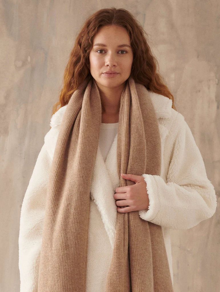Cashmere Waffle Travel Wrap | White and Warren