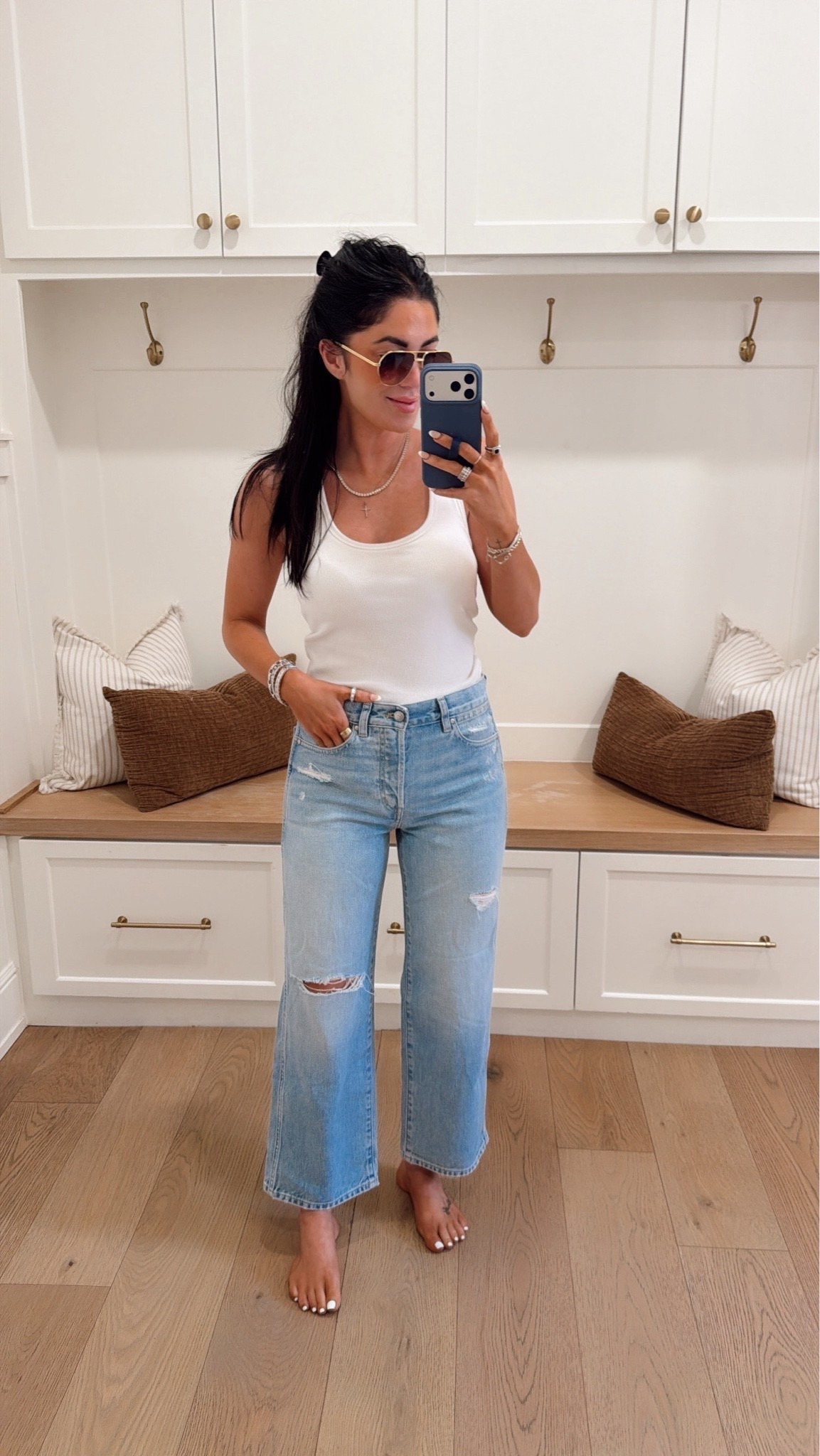 These jeans are on sale now! In a 25 regular!

Sale alert, denim, jeans, prefall fashion, fall outfits, Katy roach, livingmybeststyle

#LTKxMadewell #LTKSaleAlert