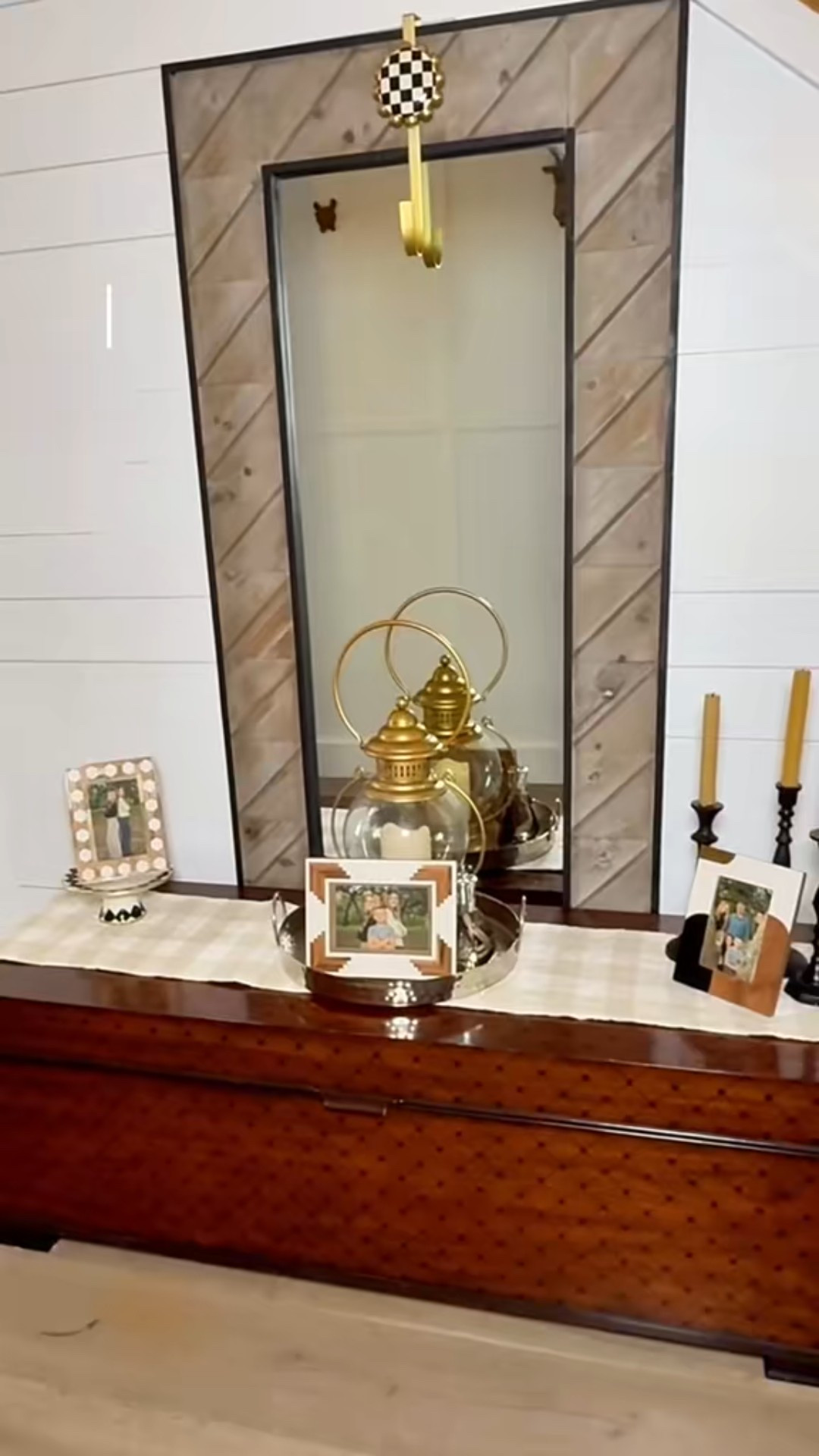 full-on valentine’s day decor and i’m not holding back 💕 hearts everywhere, pops of pink and red, and statement pieces that instantly make the house feel festive, fun, and happy. if you decorate for the season, this is your sign to go big and enjoy it.

#valentinesdecor #boldhomedecor #seasonaldecor #ltkhome

#LTKSeasonal #LTKFindsUnder50 #LTKHome