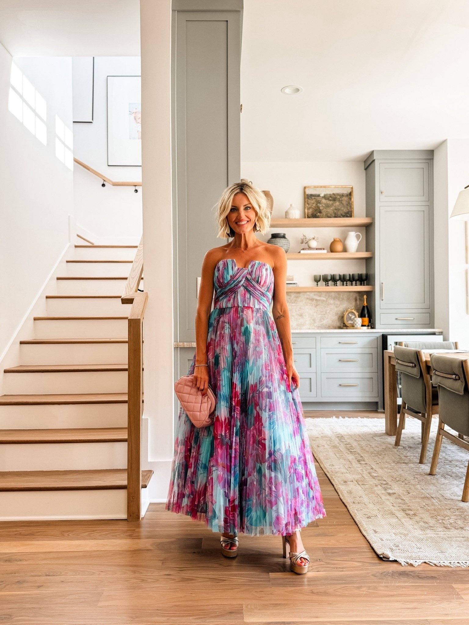 Loving the colors in this dress 😍 

Loverly Grey, summer wedding guest dress, summer wedding outfit ideas

#LTKSeasonal #LTKWedding #LTKStyleTip