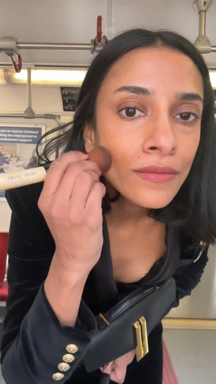 Holiday Glam makeup on the go 

#LTKCyberWeek #LTKSeasonal #LTKHoliday